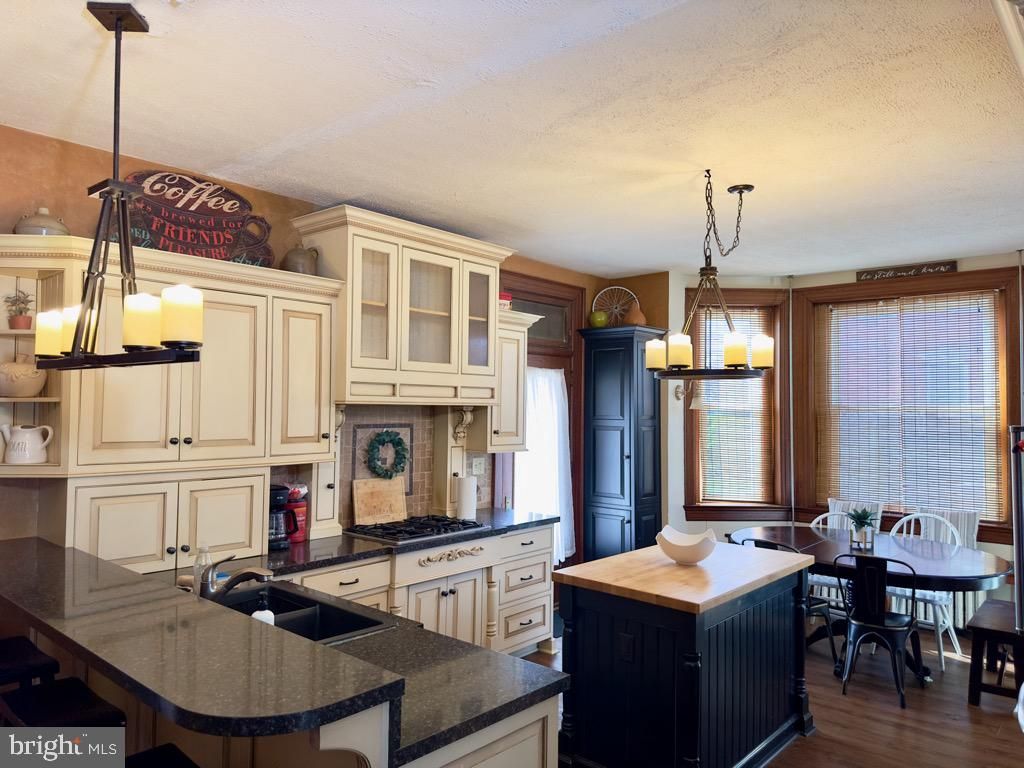 Photo of 5557 W Main Street, Leola, PA 17540 (MLS # PALA2044390)