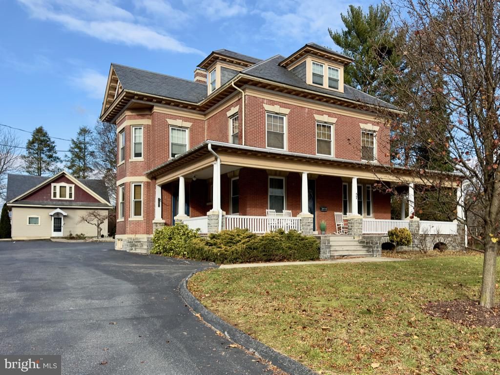 Photo of 5557 W Main Street, Leola, PA 17540 (MLS # PALA2044390)