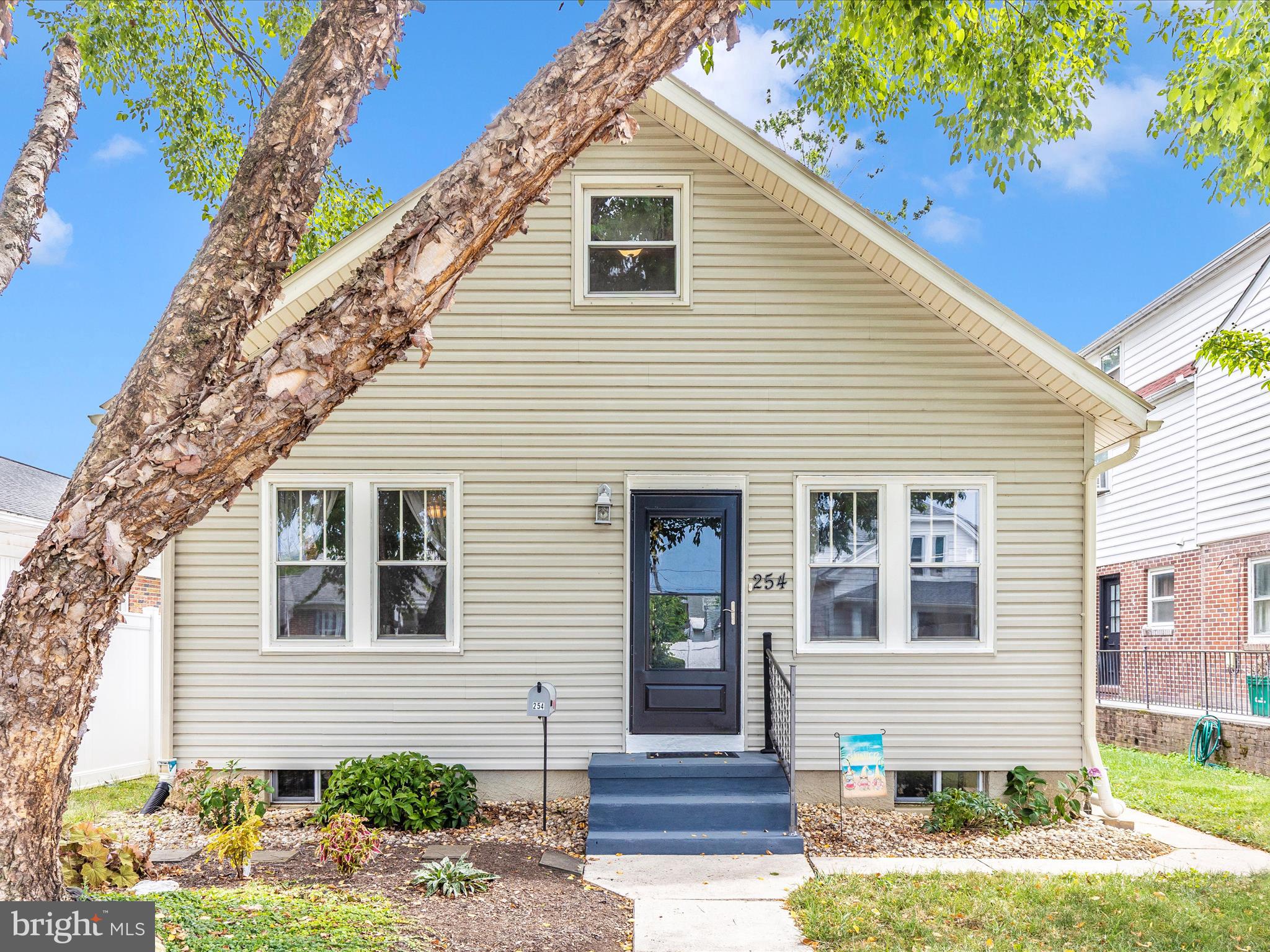 Welcome to 254 Princess Street — an affordable Cape Cod charmer in the heart of Hanover!
This 1,238 sq. ft. home (with an additional 884 sqft of unfinished basement space) offers 3 bedrooms and 1 full bath, with thoughtful updates and meticulous care throughout. The main level features two bedrooms, a full bath, a bright living room, a dining room, and a breakfast bar with freshly updated kitchen cabinets. Upstairs, you’ll find a versatile bonus space—perfect for a home office, playroom, or guest area.
The lower level includes a storage/craft room, a dedicated laundry area with folding station, and convenient walk-up access to the backyard.
Outside, the oversized detached two-car garage provides ample room for parking, a workshop, or hobby space, plus an extra gravel parking spot. The fenced backyard is ideal for entertaining with its extended patio and deck—perfect for gatherings, BBQs, or simply relaxing.
All of this in a prime location close to shopping, restaurants, schools, parks with tot lots, and local hospitals. Don’t miss your chance to make this Hanover gem yours!