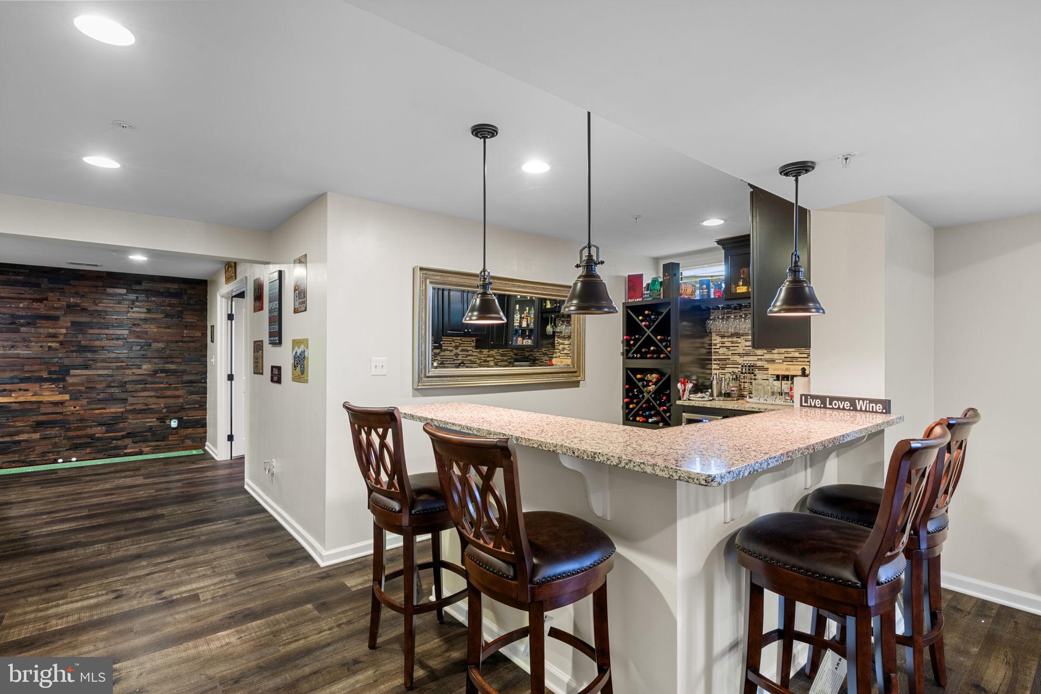 POTOMAC SHORES - Residential