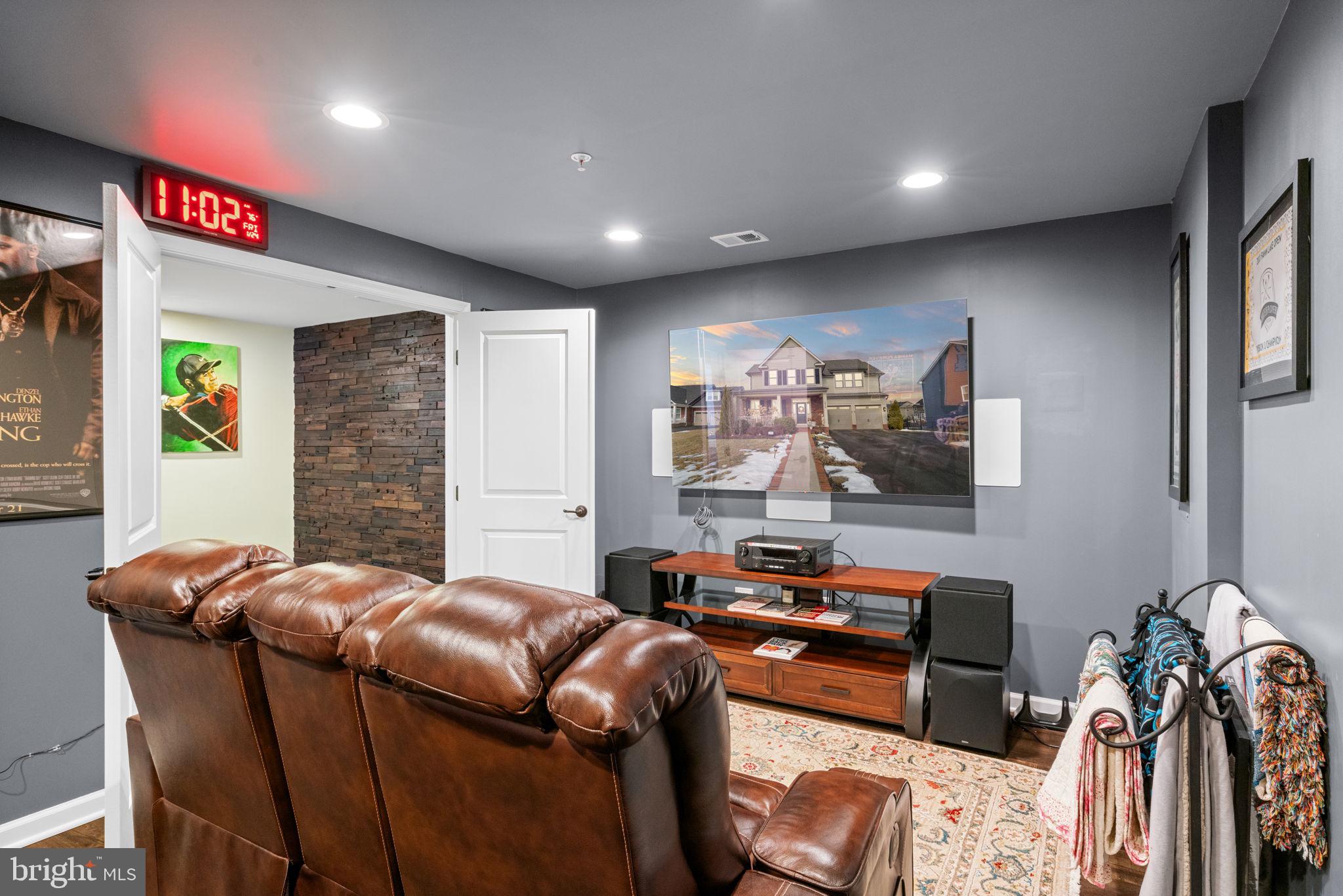 POTOMAC SHORES - Residential