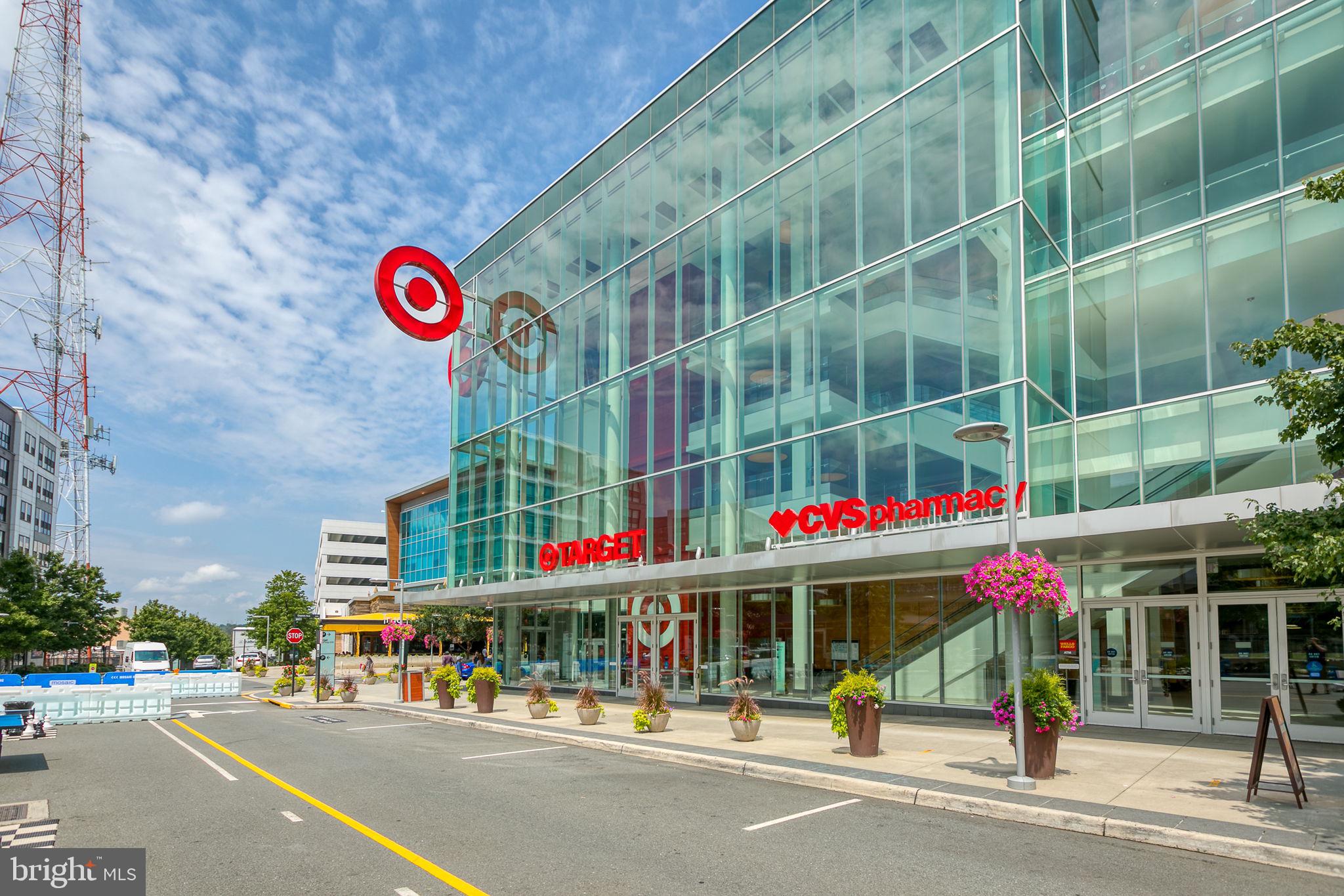 YORKTOWNE SQUARE - Residential Lease