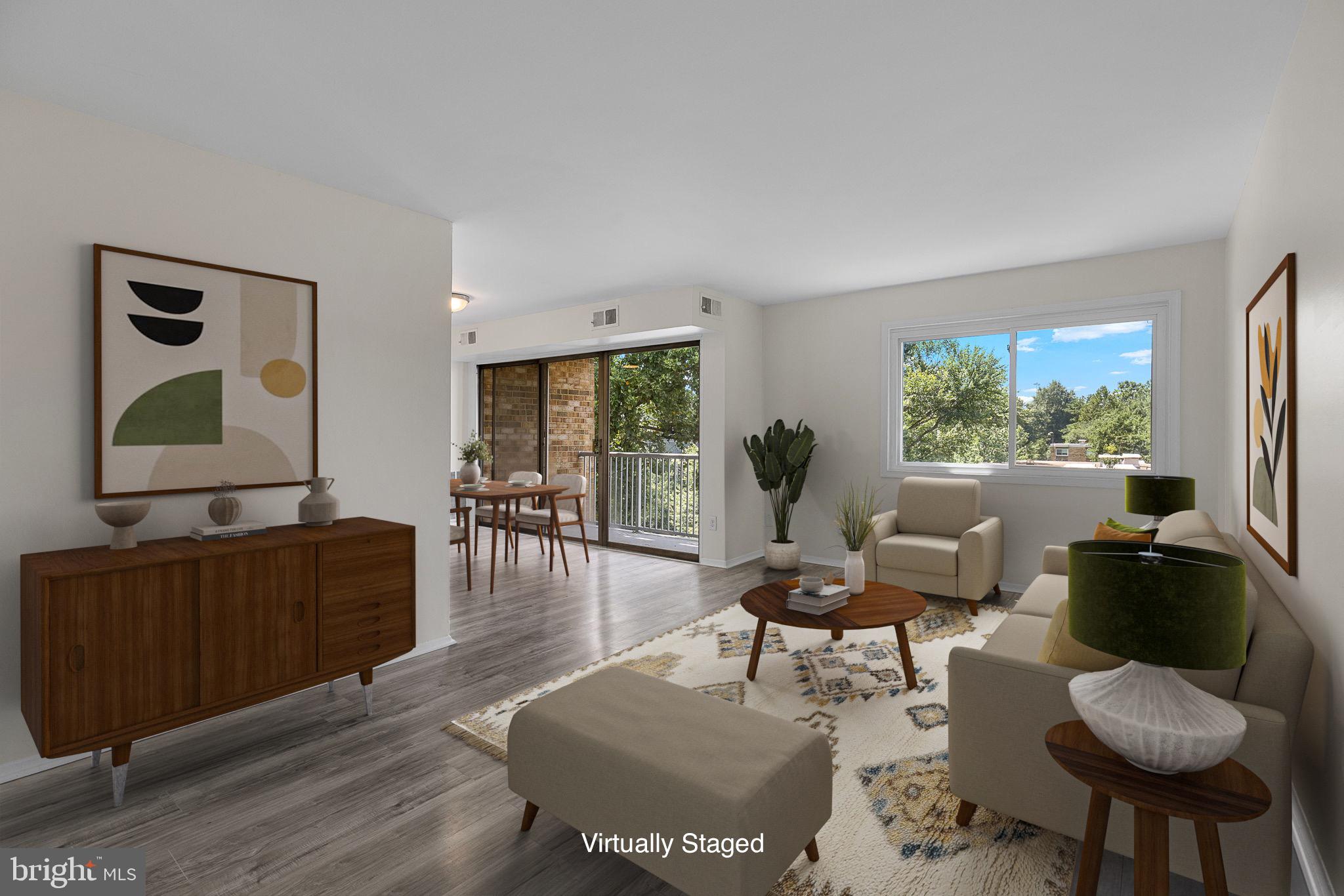 YORKTOWNE SQUARE - Residential Lease