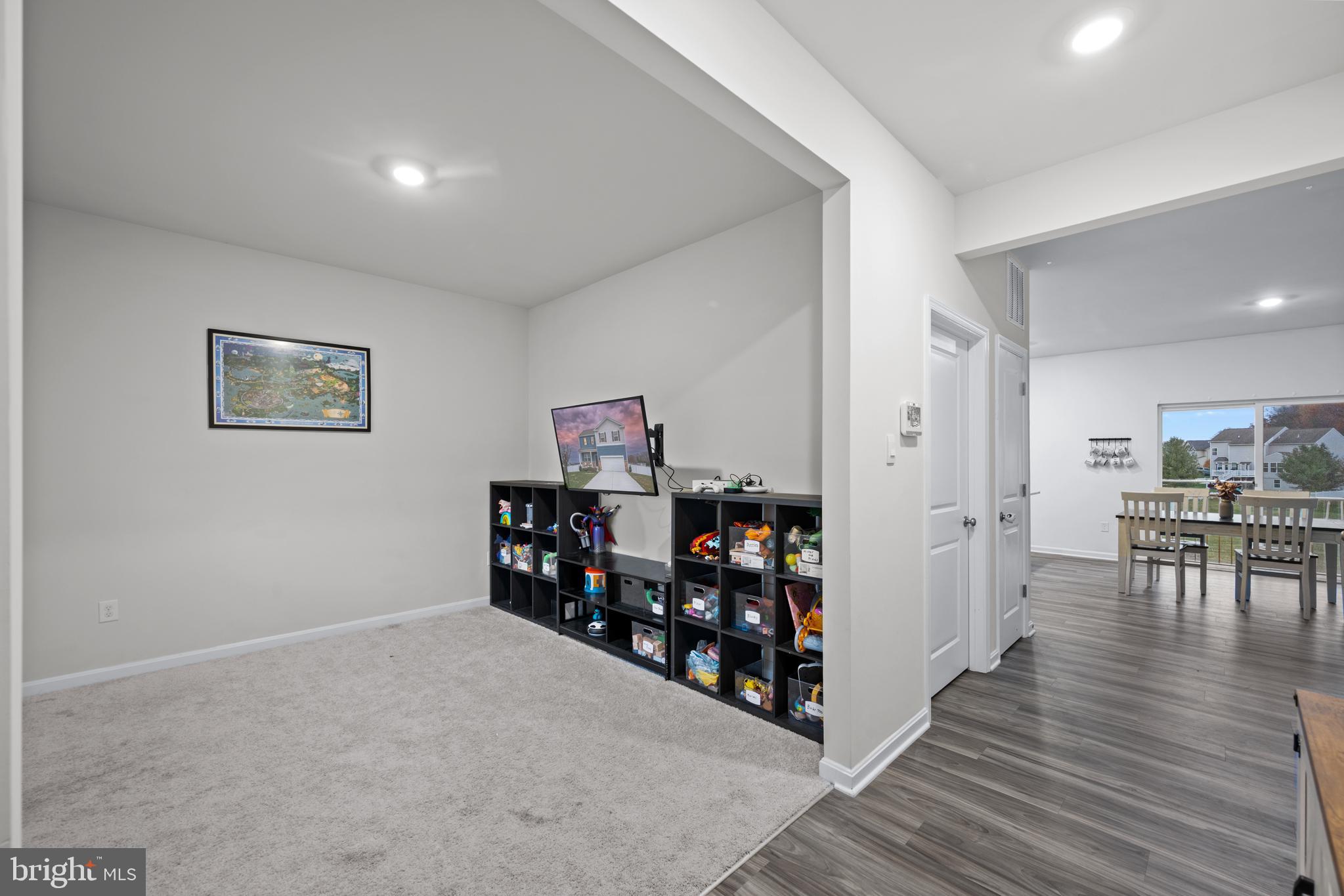 135 KNOBBY HOOK DRIVE