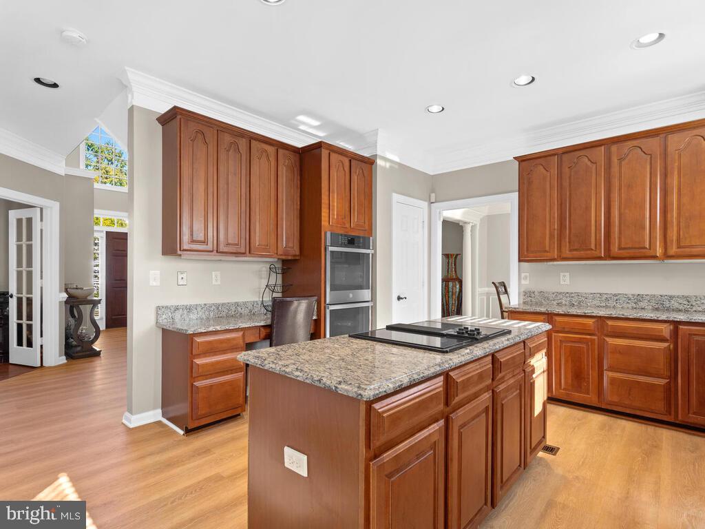 JAMES CREEK - Residential