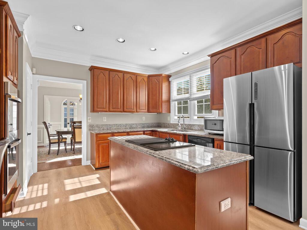 JAMES CREEK - Residential