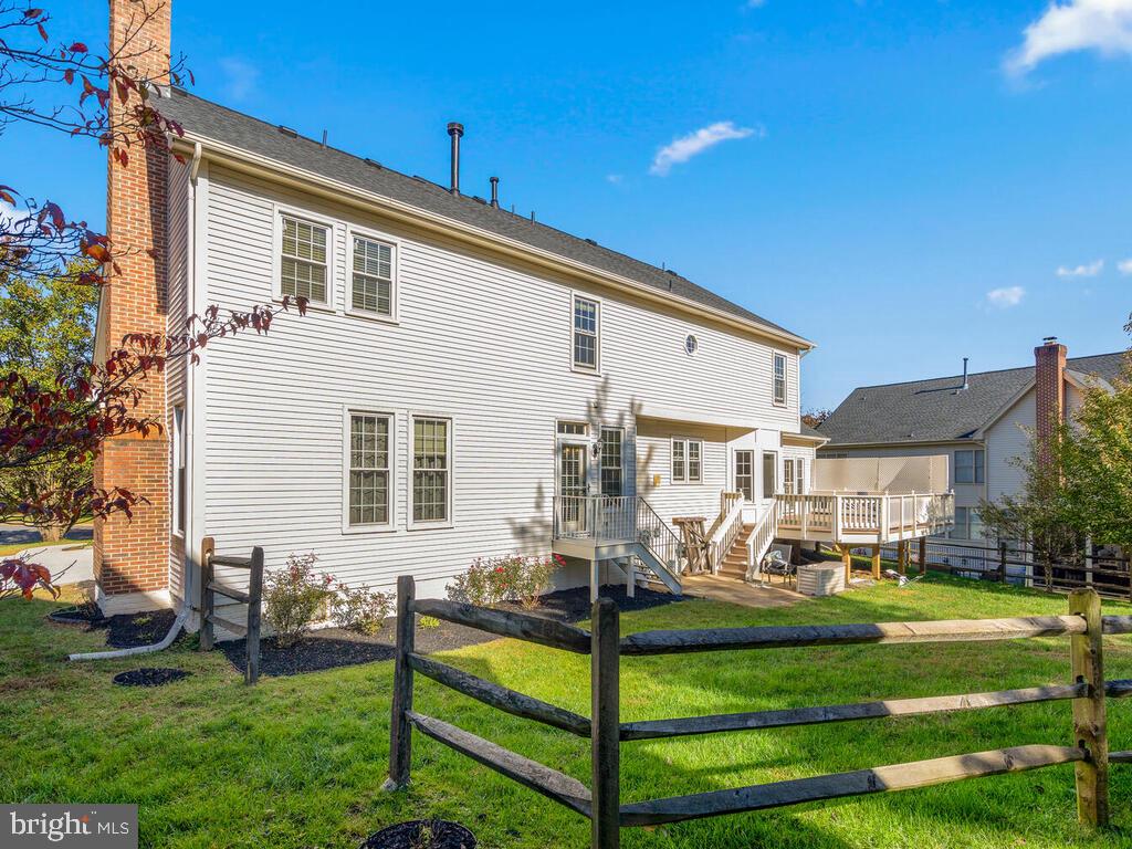 JAMES CREEK - Residential