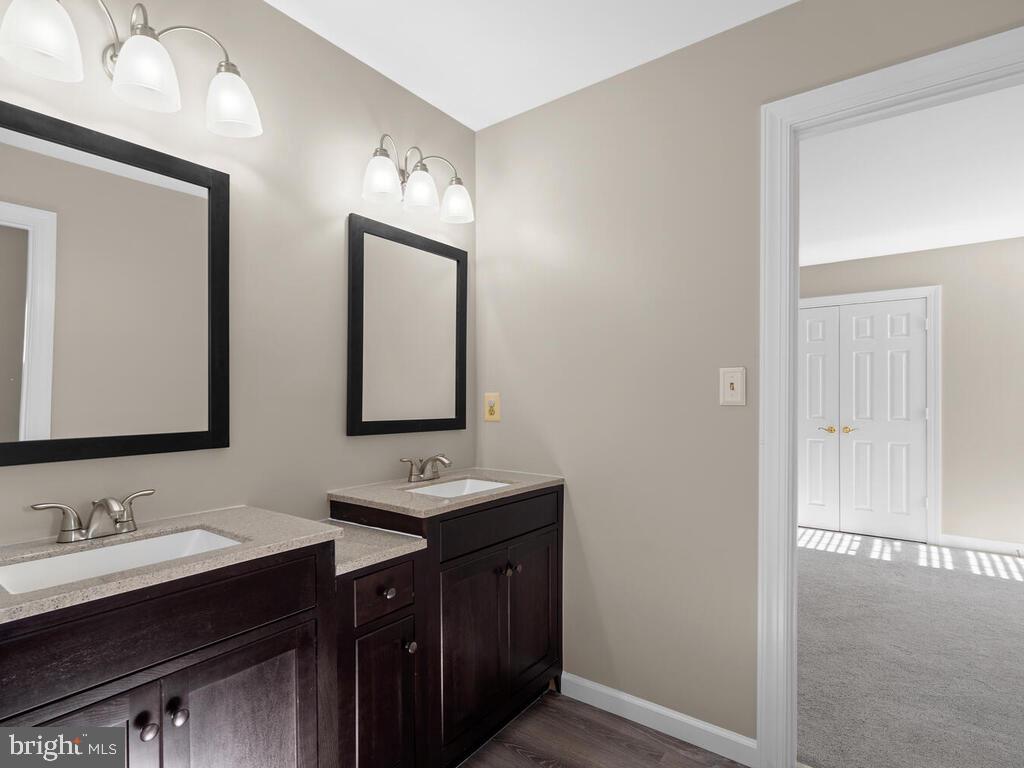 JAMES CREEK - Residential