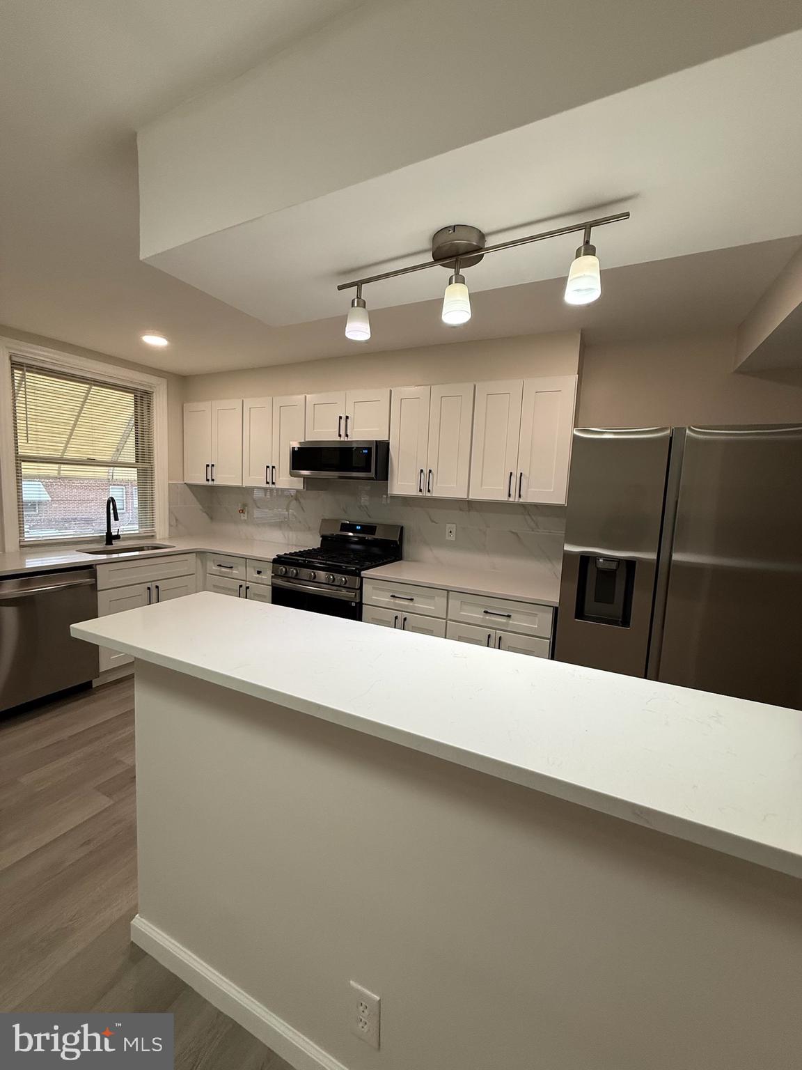 MAYFAIR - Residential