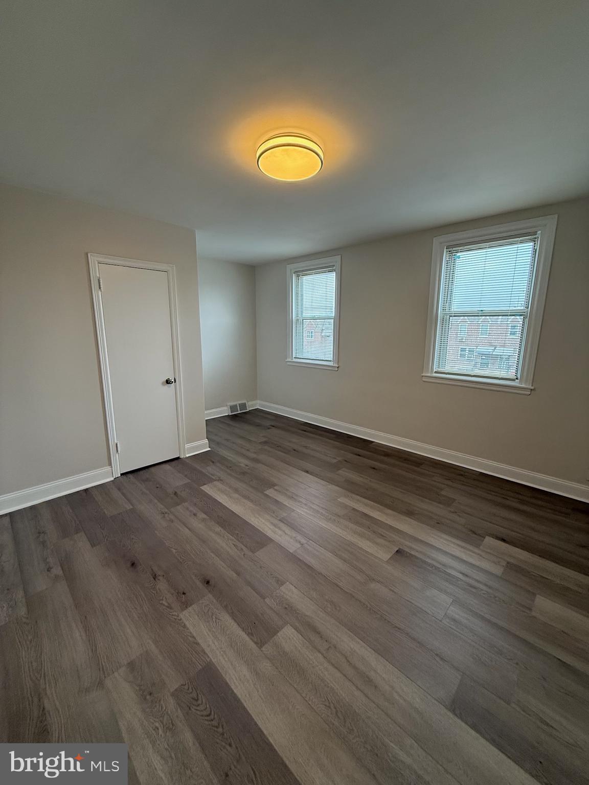 MAYFAIR - Residential