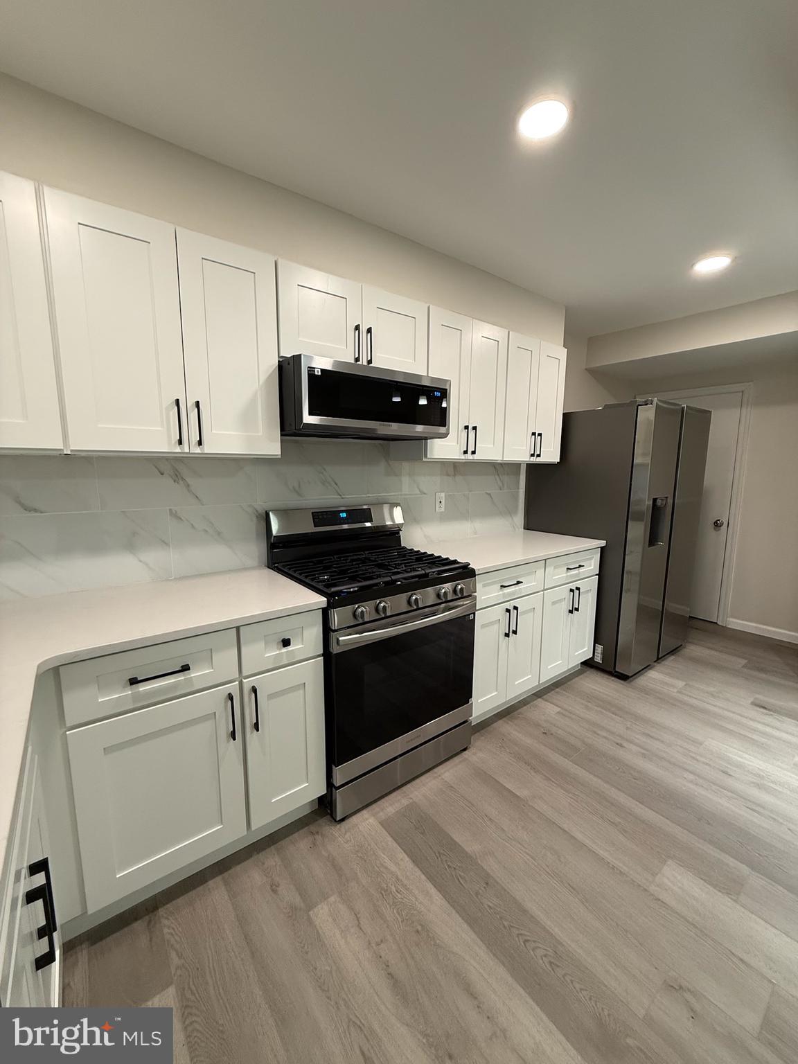 MAYFAIR - Residential