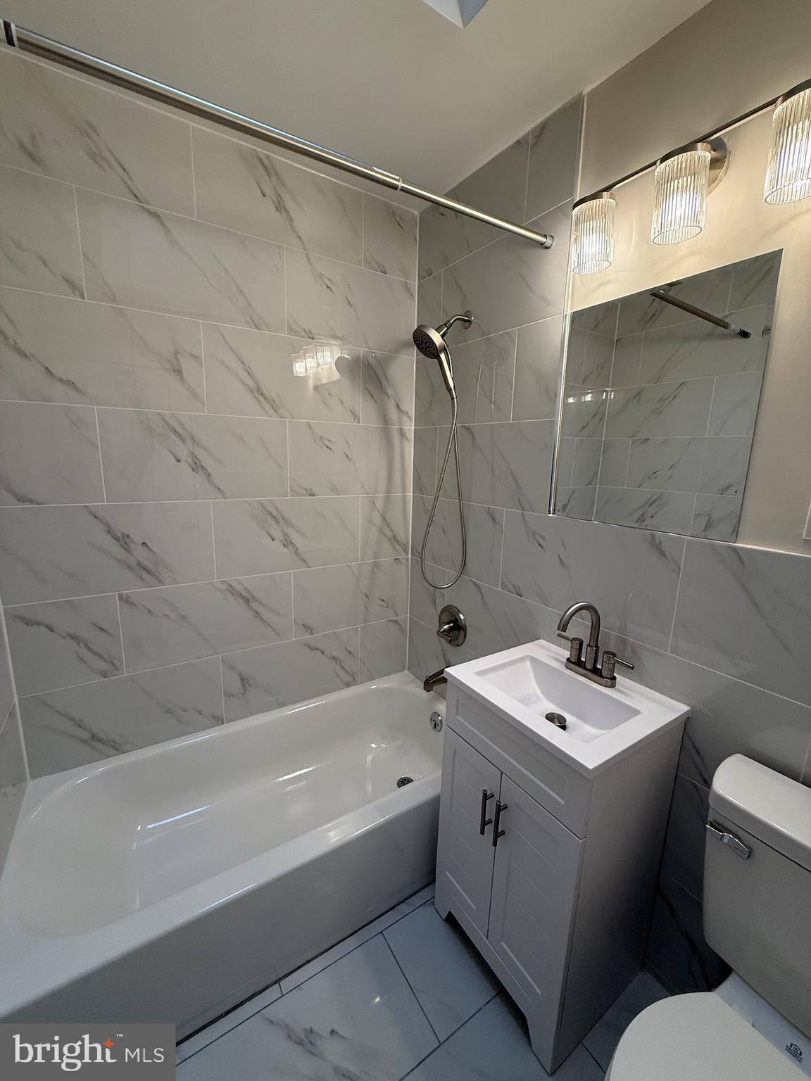 MAYFAIR - Residential