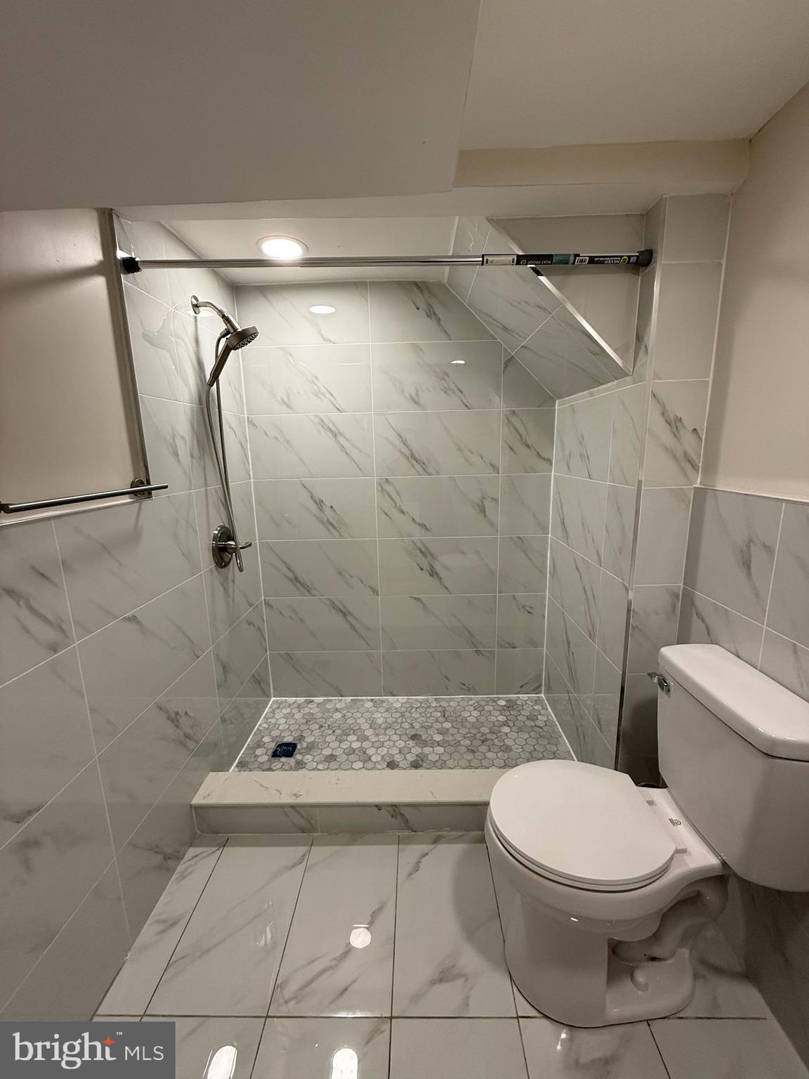 MAYFAIR - Residential