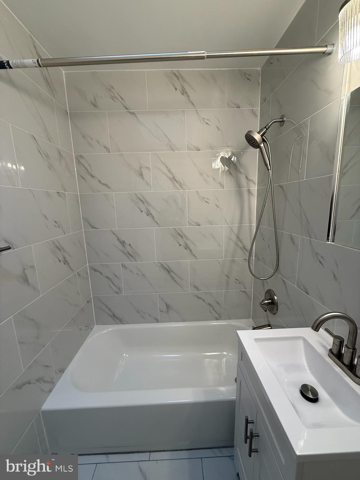 MAYFAIR - Residential