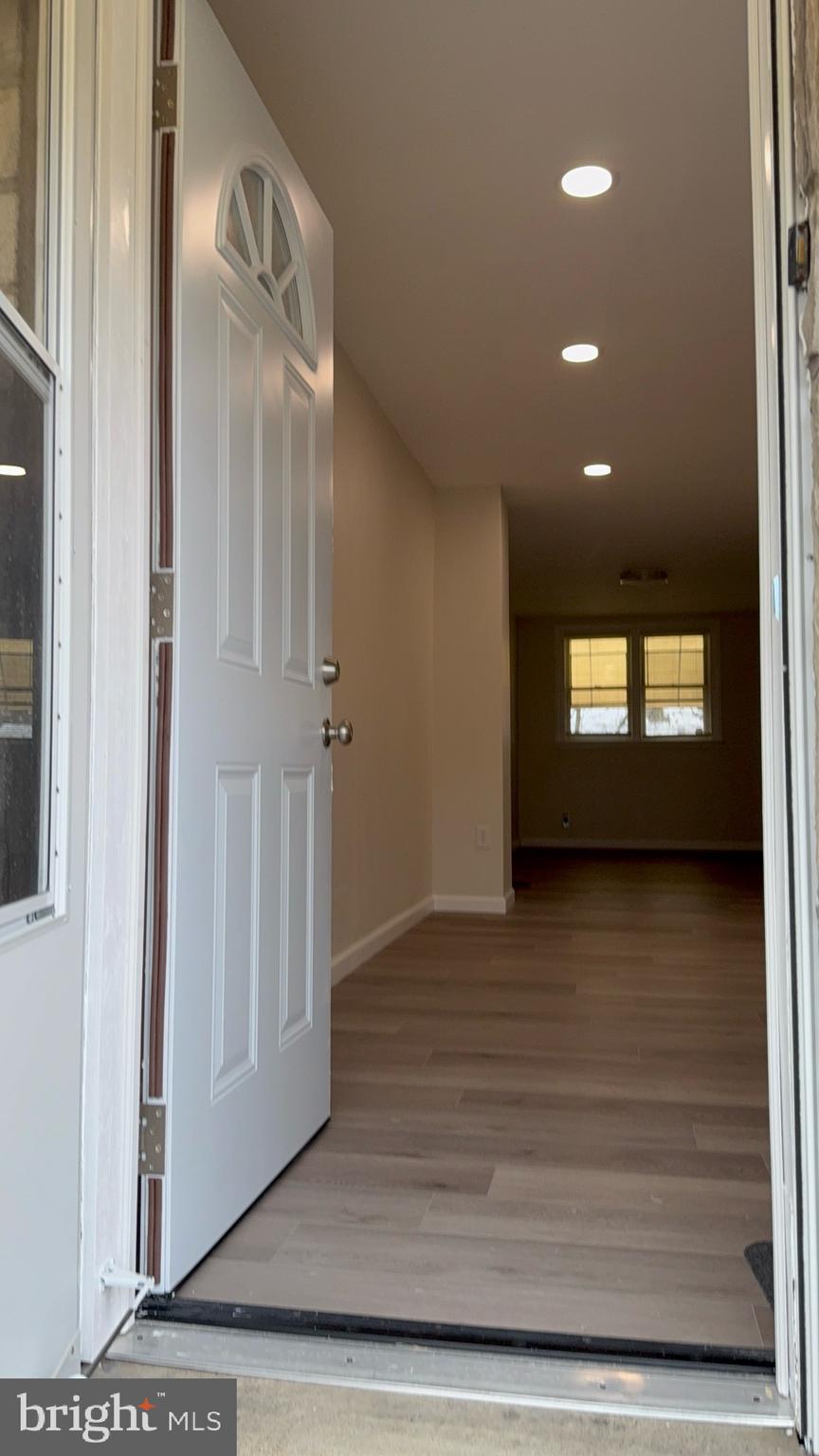 MAYFAIR - Residential