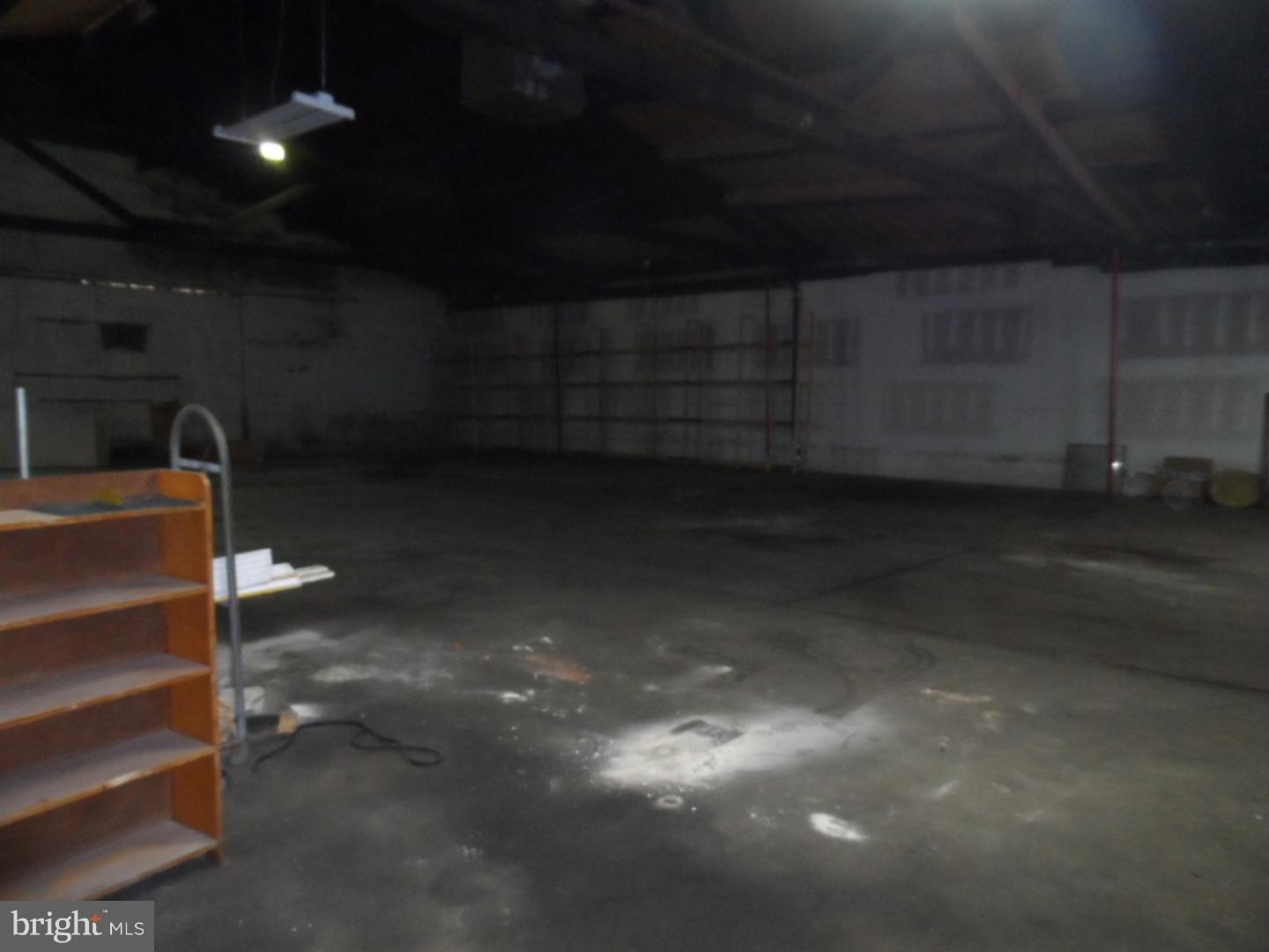 FISHTOWN - Commercial Sale