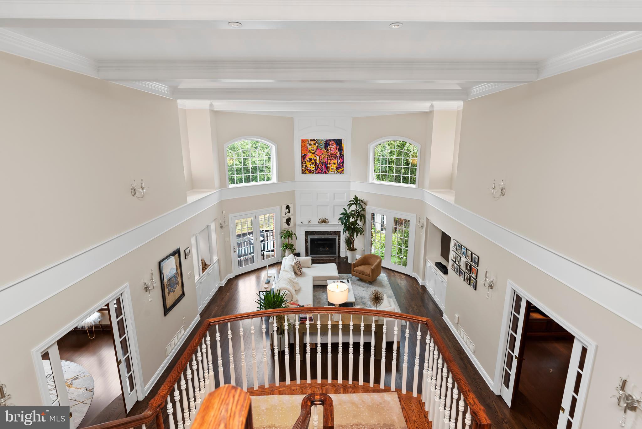 WHITE OAKS - Residential