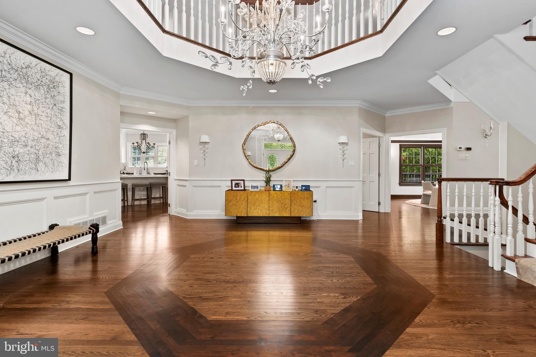 WHITE OAKS - Residential