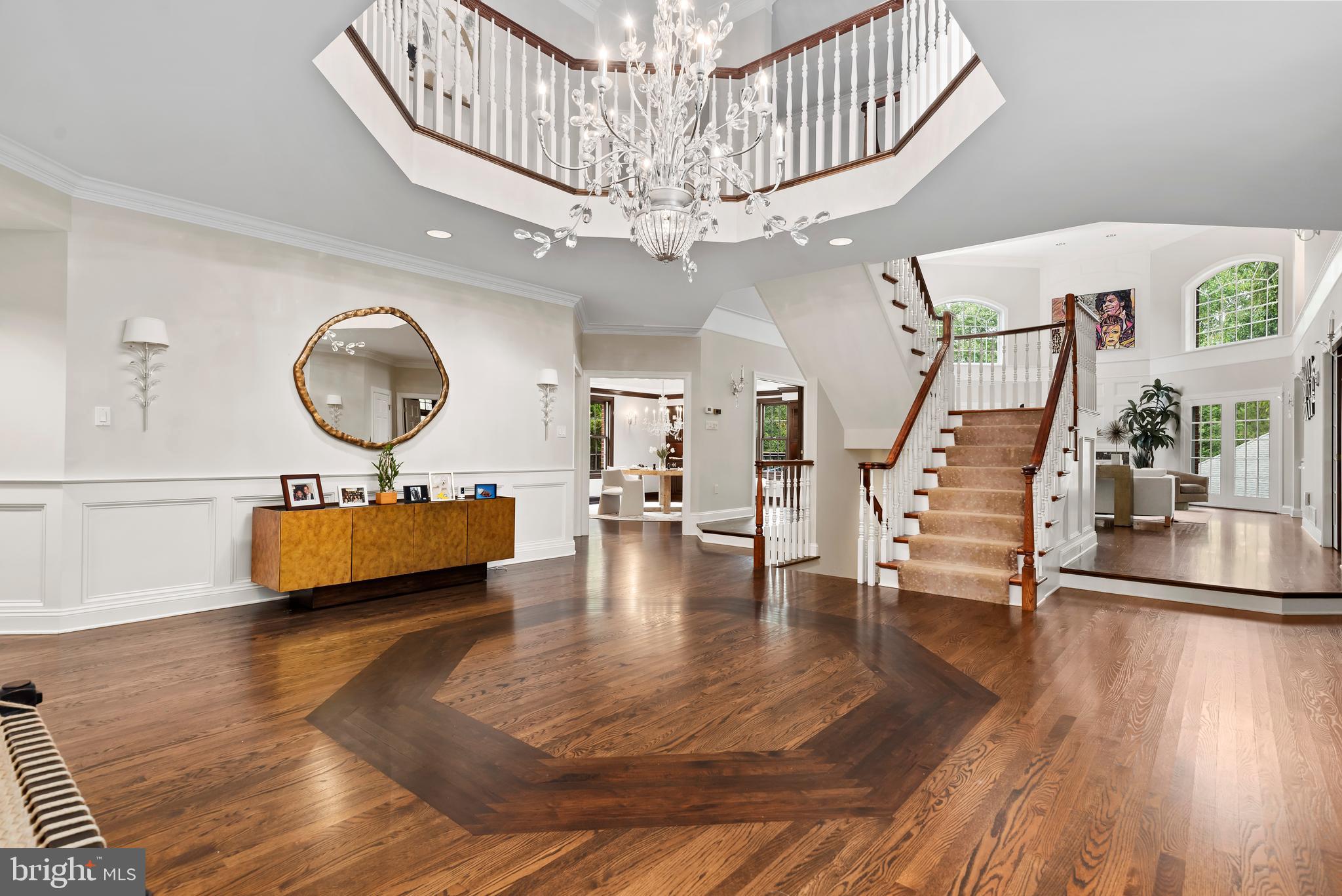 WHITE OAKS - Residential