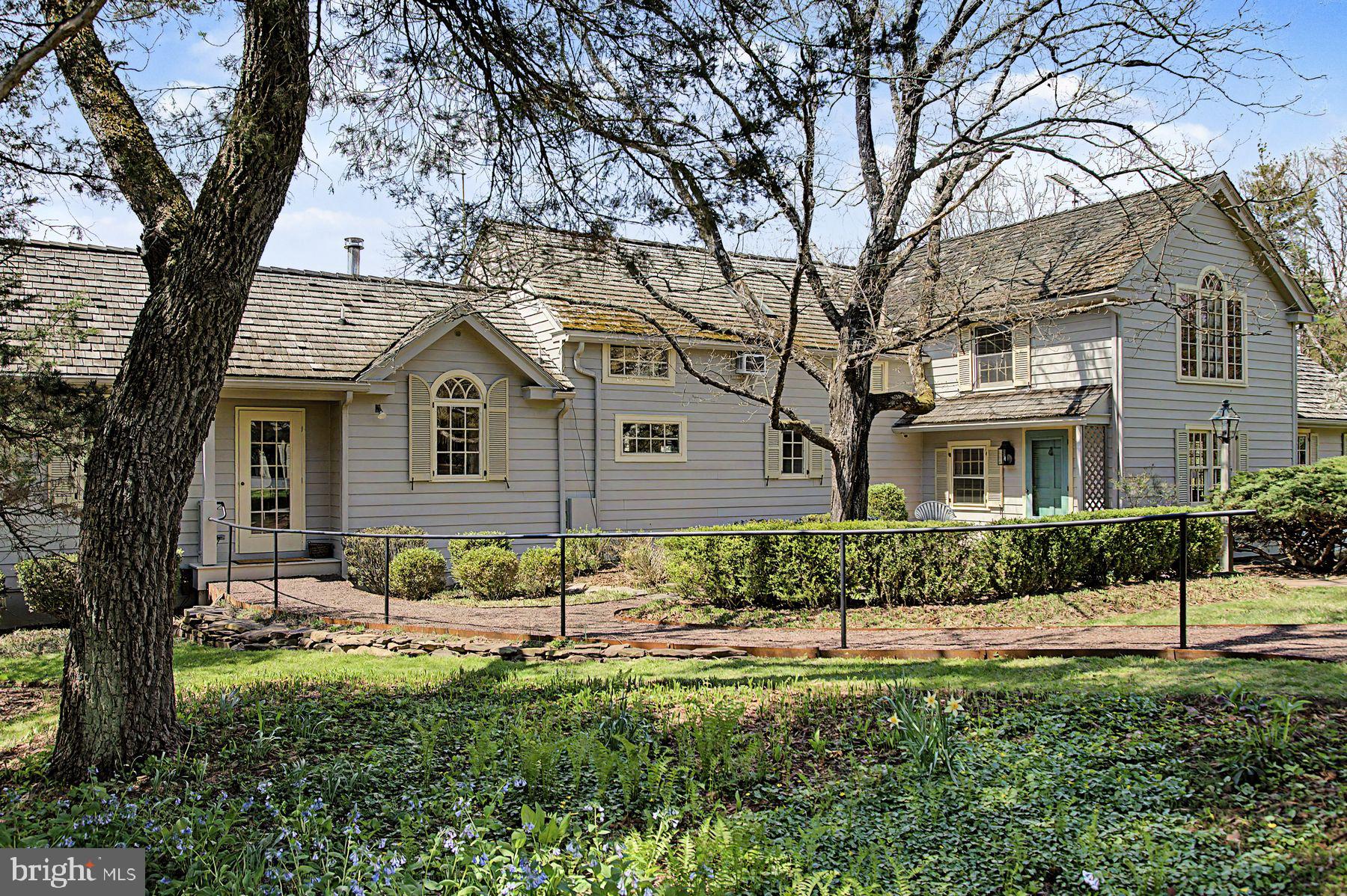 542 HEADQUARTERS ROAD