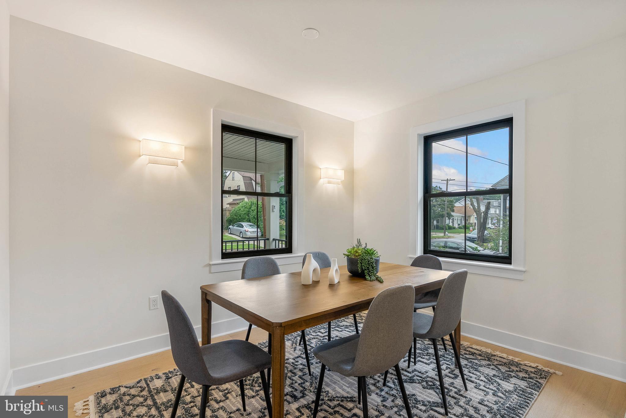 OAKMONT - Residential