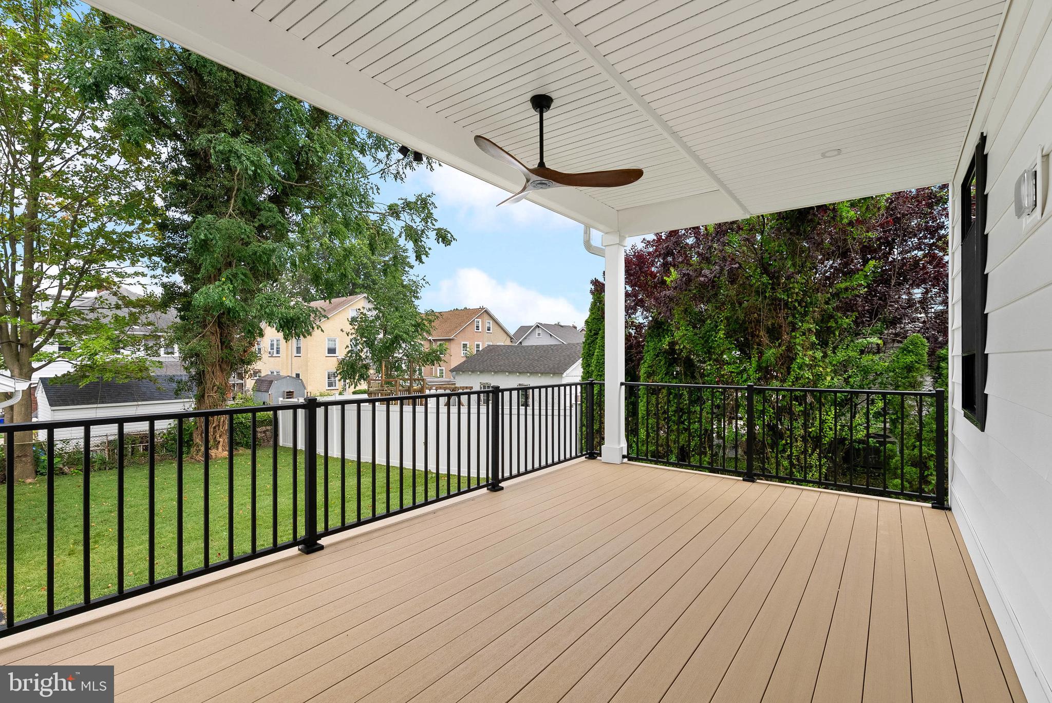 OAKMONT - Residential