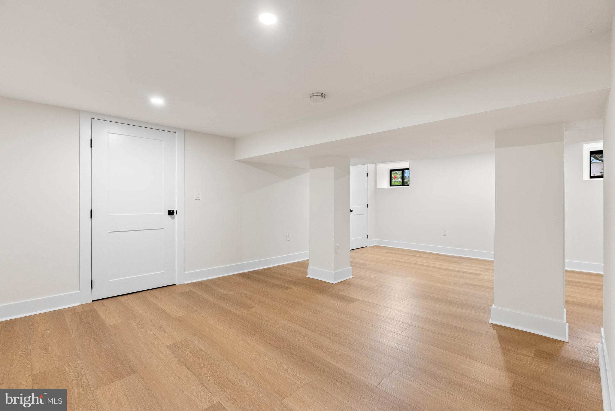 OAKMONT - Residential