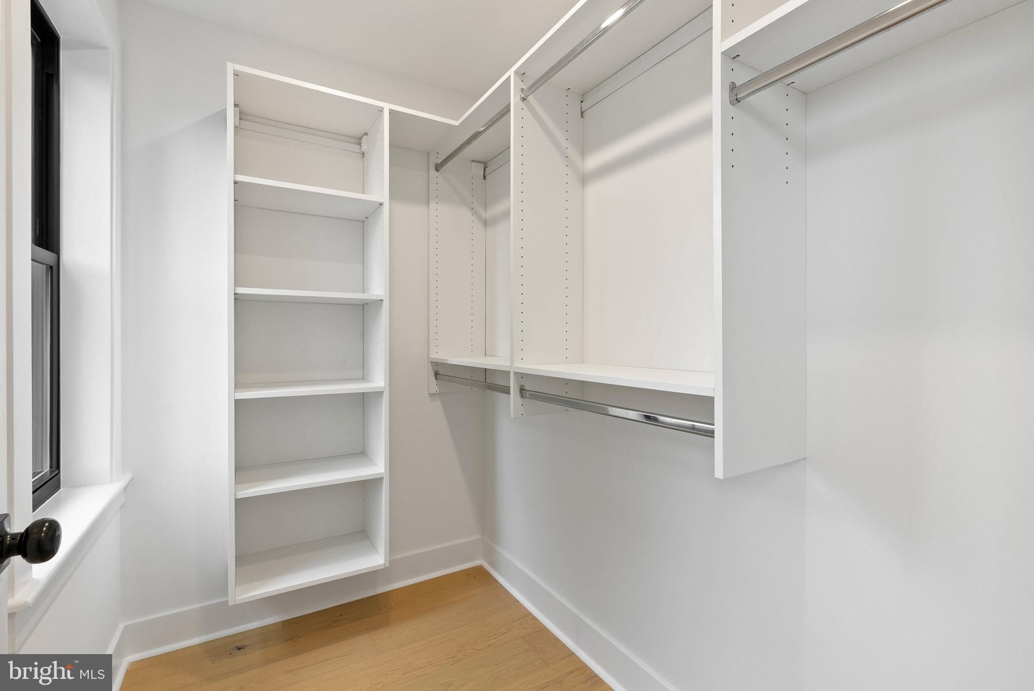 OAKMONT - Residential