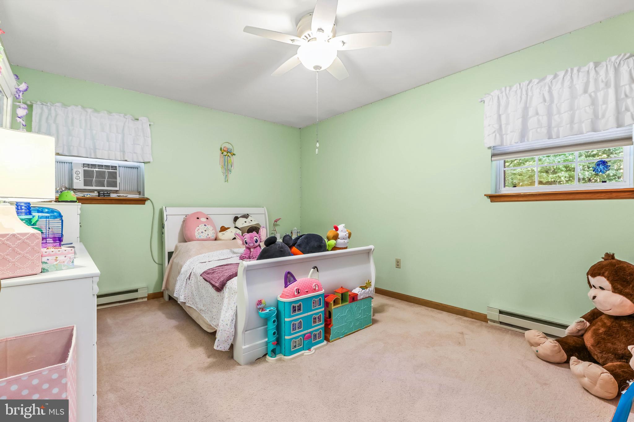 COUNTRY TERRACE ACRES - Residential