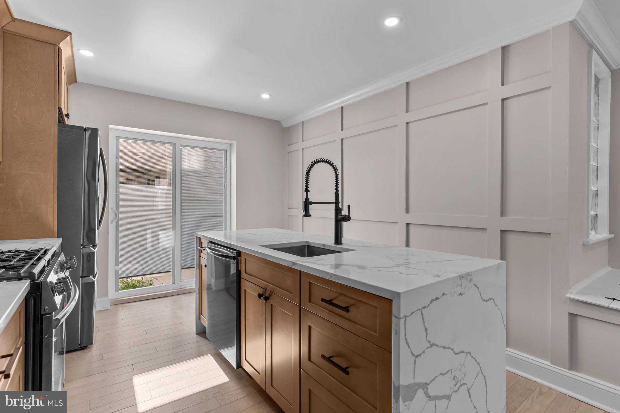 GRADUATE HOSPITAL - Residential