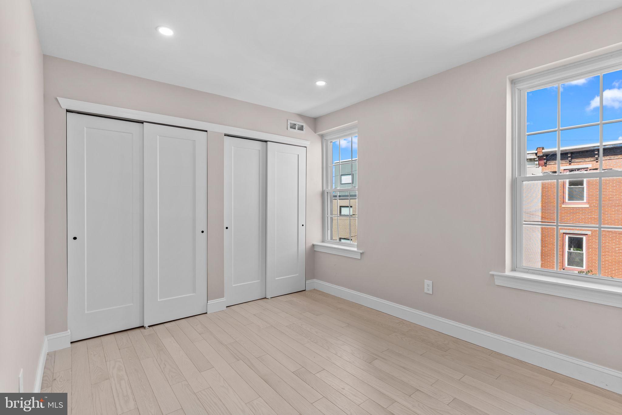 GRADUATE HOSPITAL - Residential