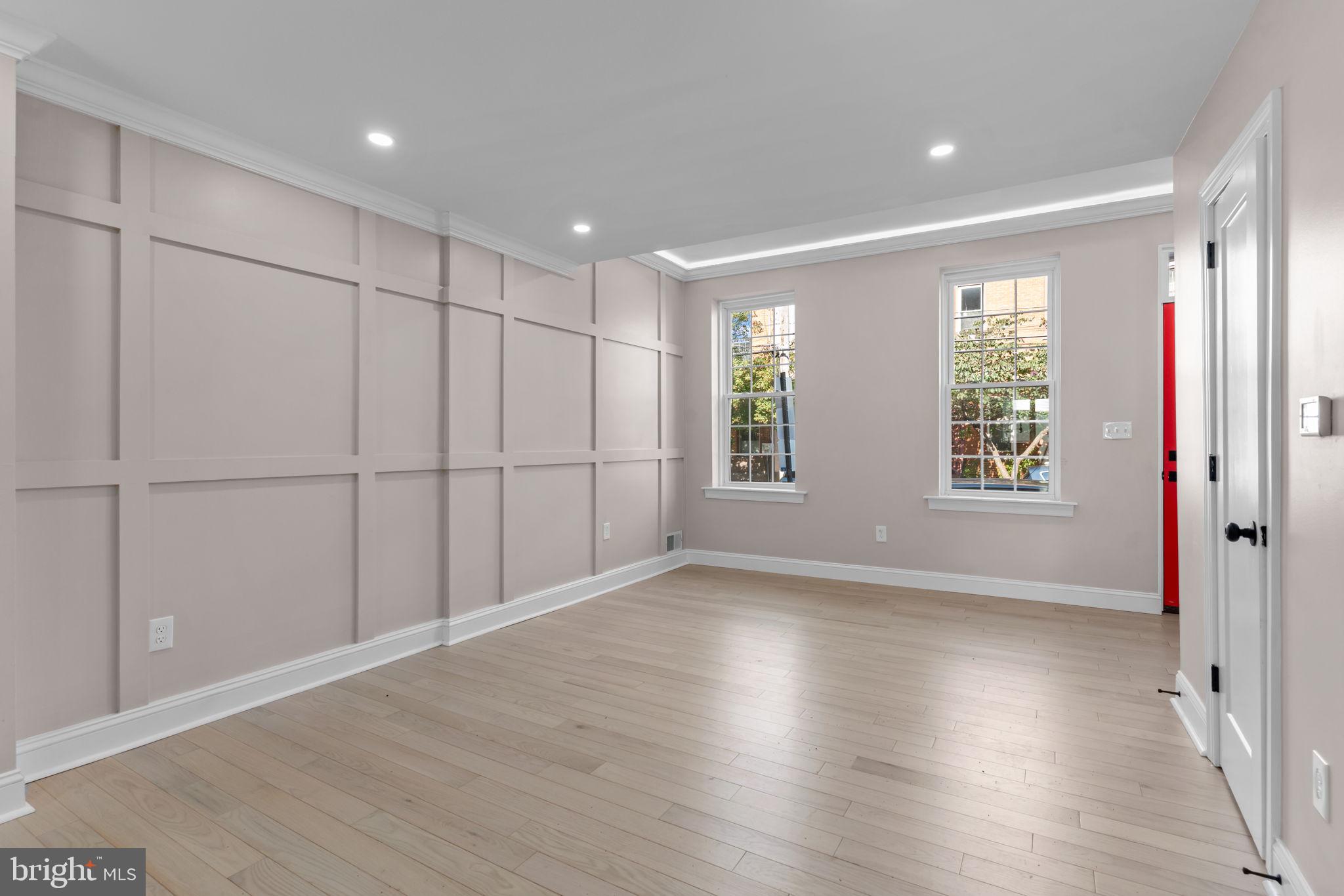 GRADUATE HOSPITAL - Residential