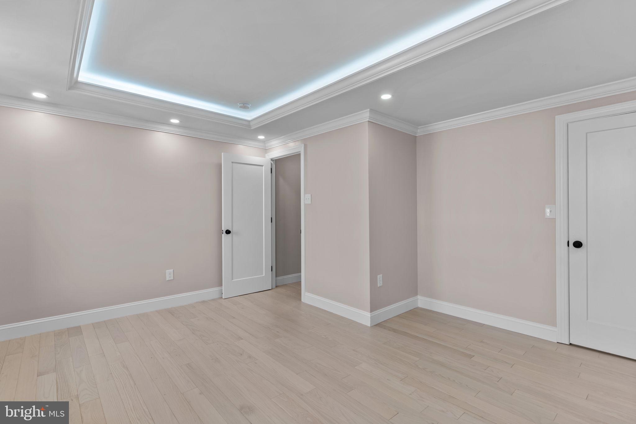 GRADUATE HOSPITAL - Residential