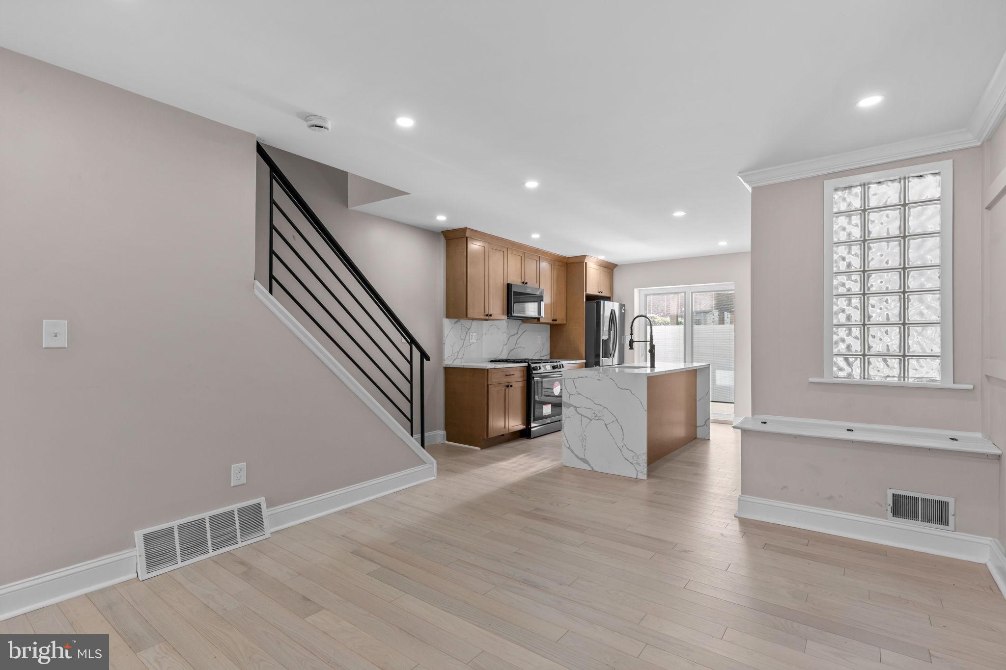 GRADUATE HOSPITAL - Residential