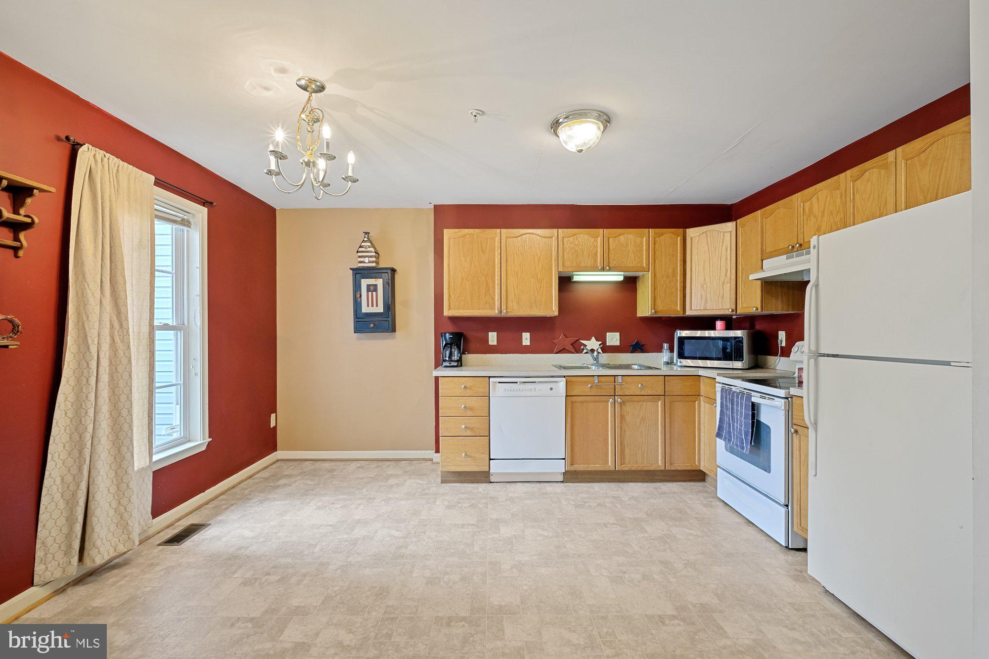 FAIRCHILD HEIGHTS - Residential