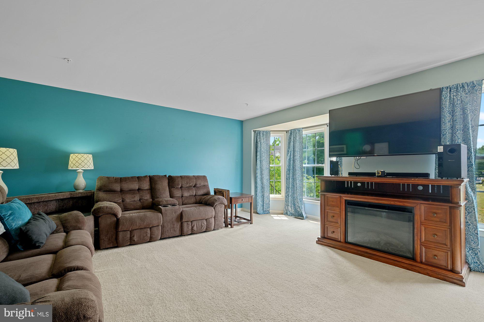 FAIRCHILD HEIGHTS - Residential