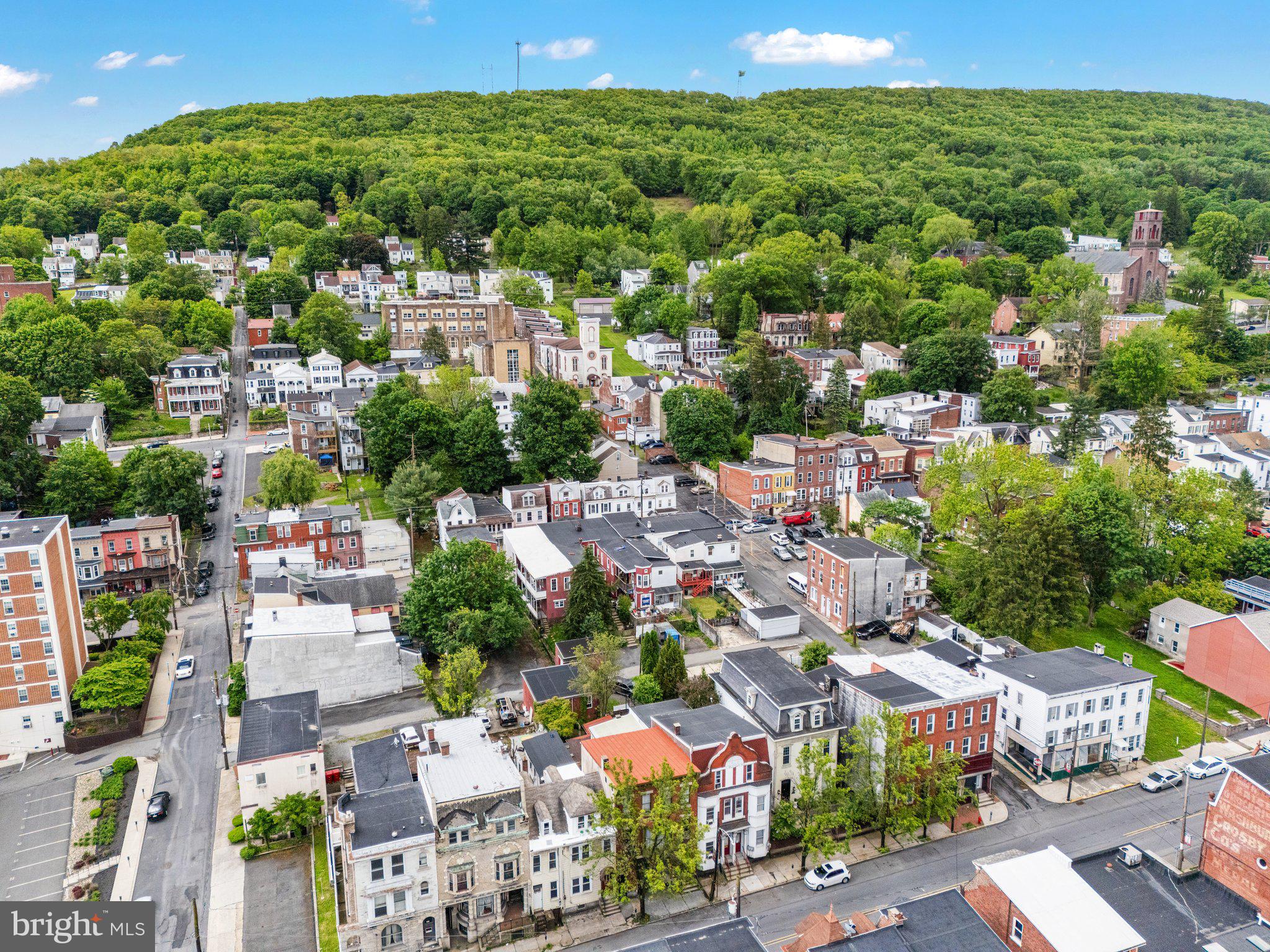 GARFIELD SQUARE - Residential