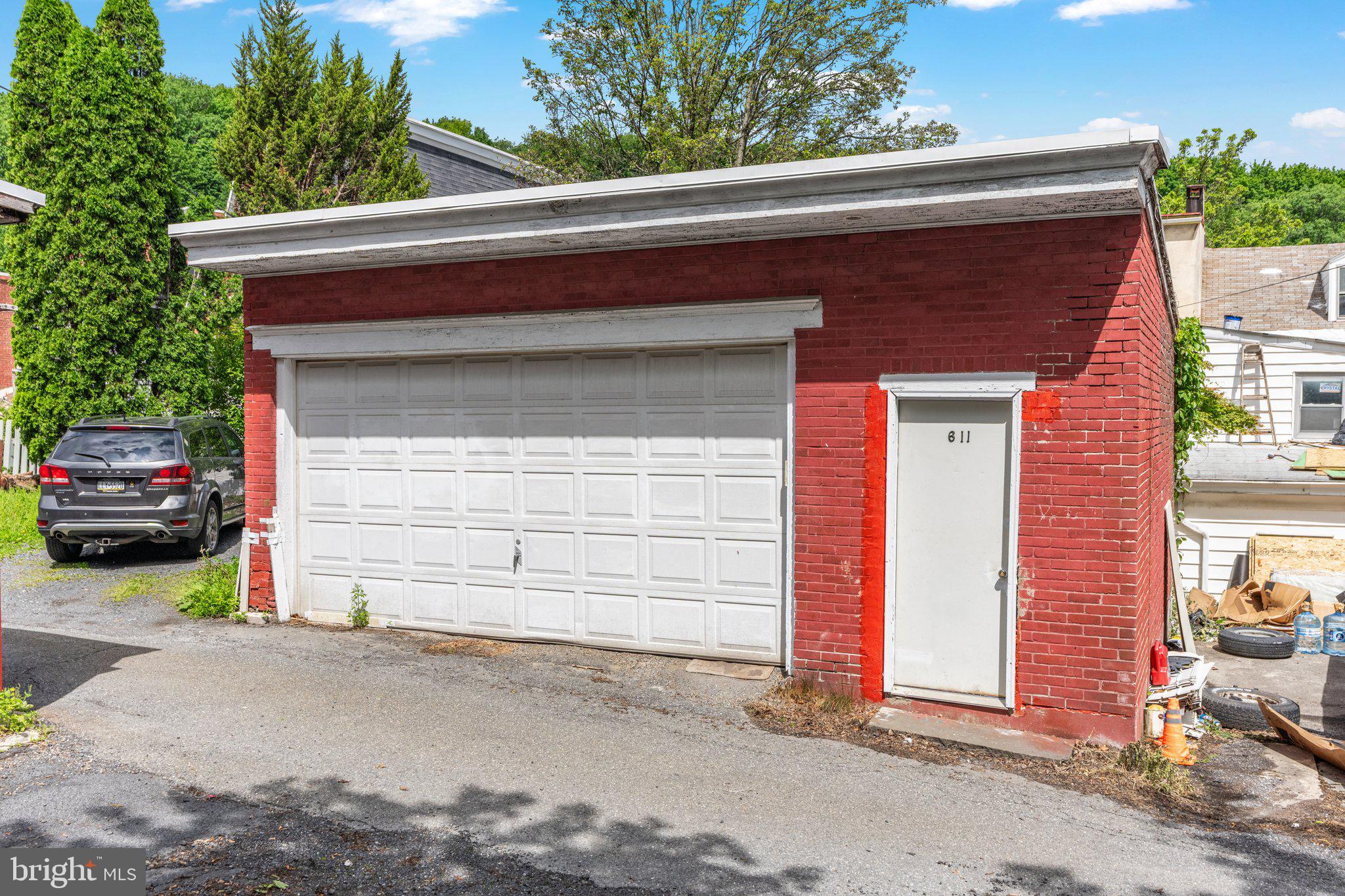 GARFIELD SQUARE - Residential