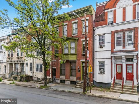 611 W MARKET STREET POTTSVILLE PA 17901