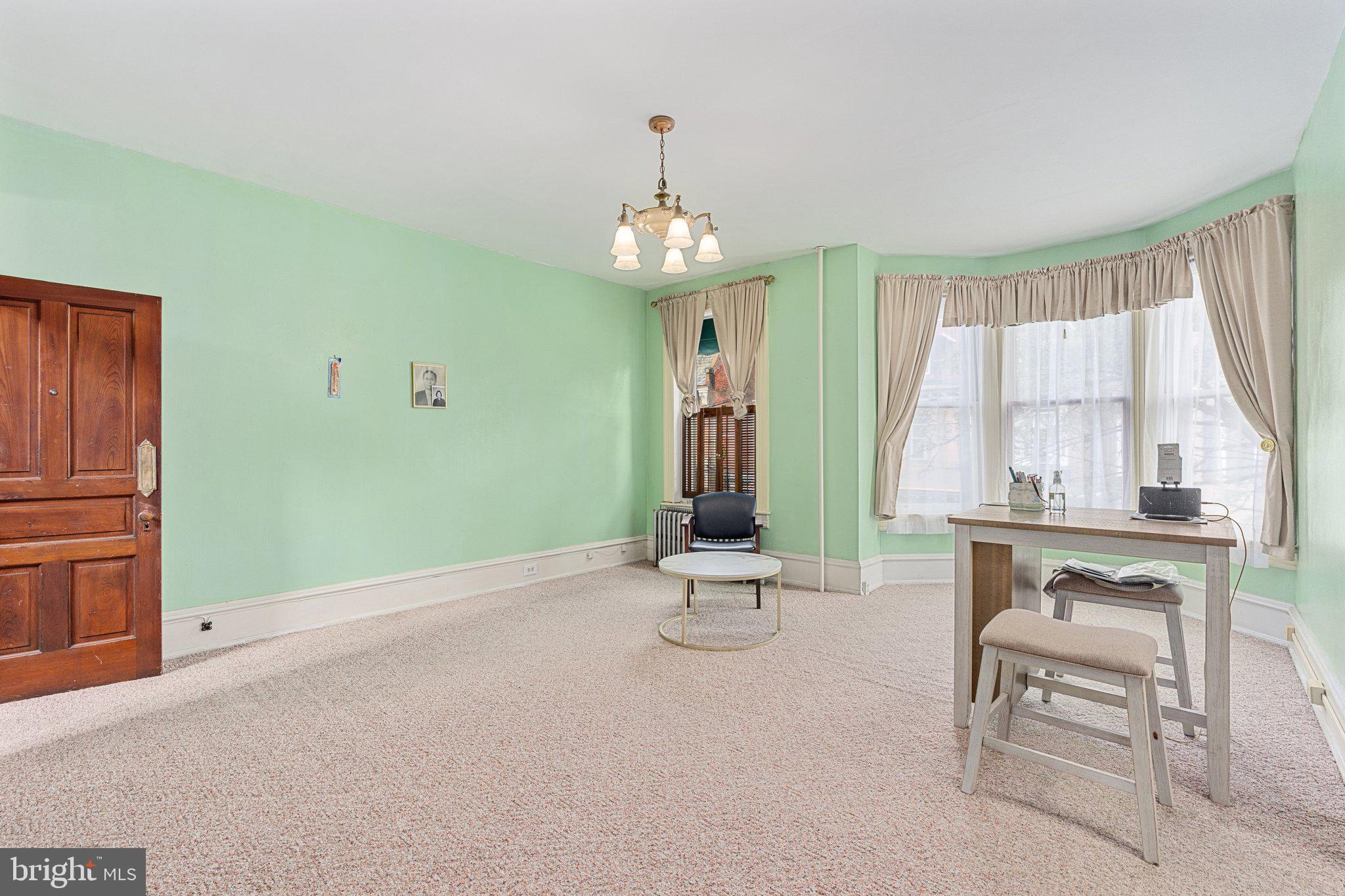 GARFIELD SQUARE - Residential