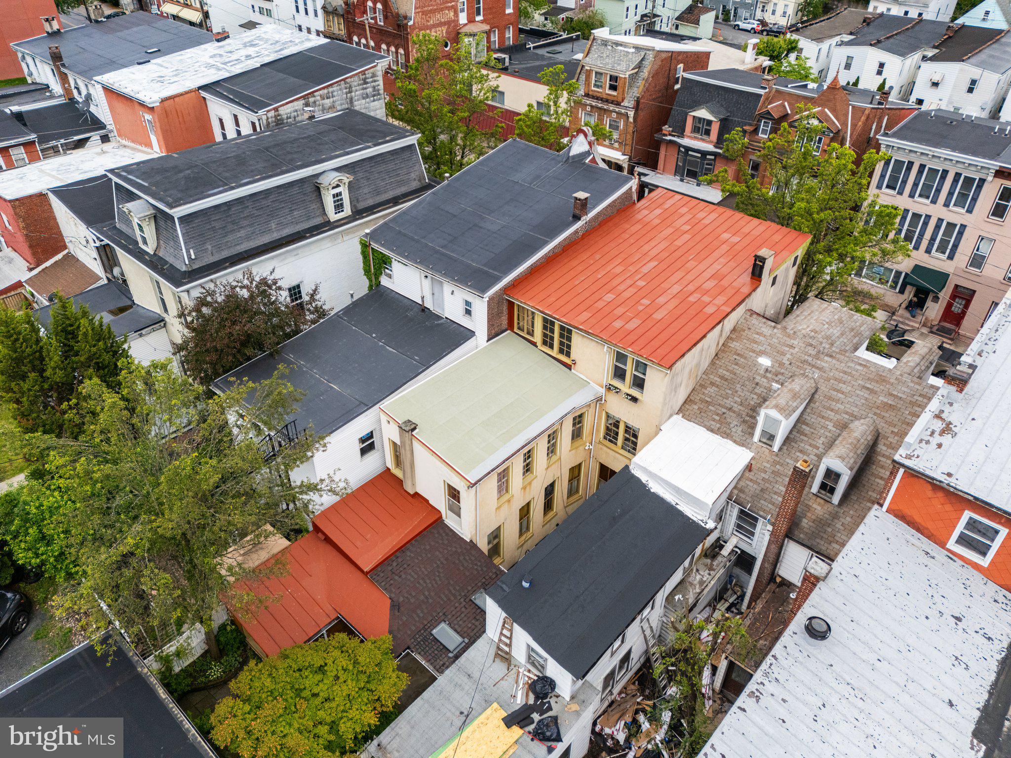 GARFIELD SQUARE - Residential