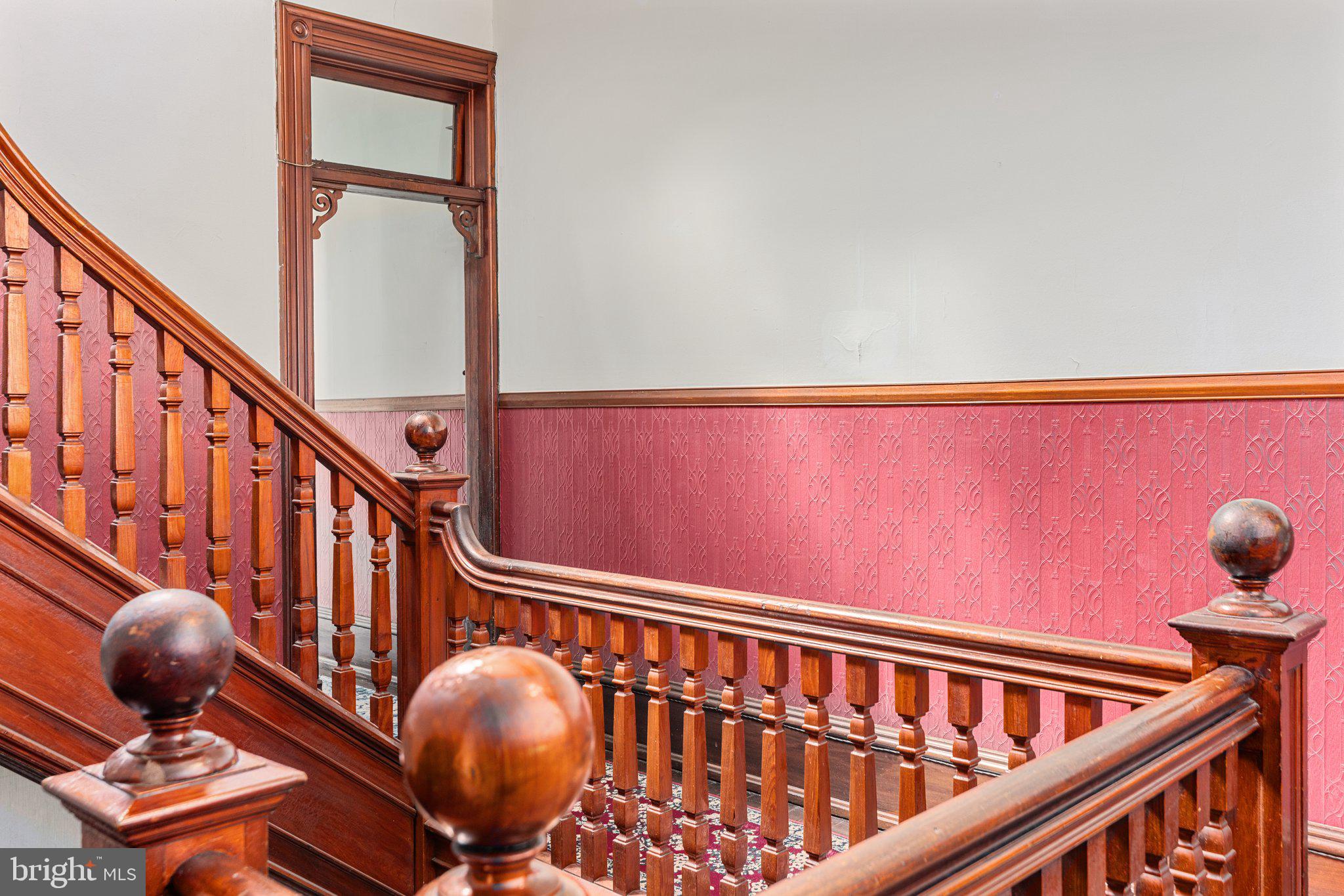 GARFIELD SQUARE - Residential