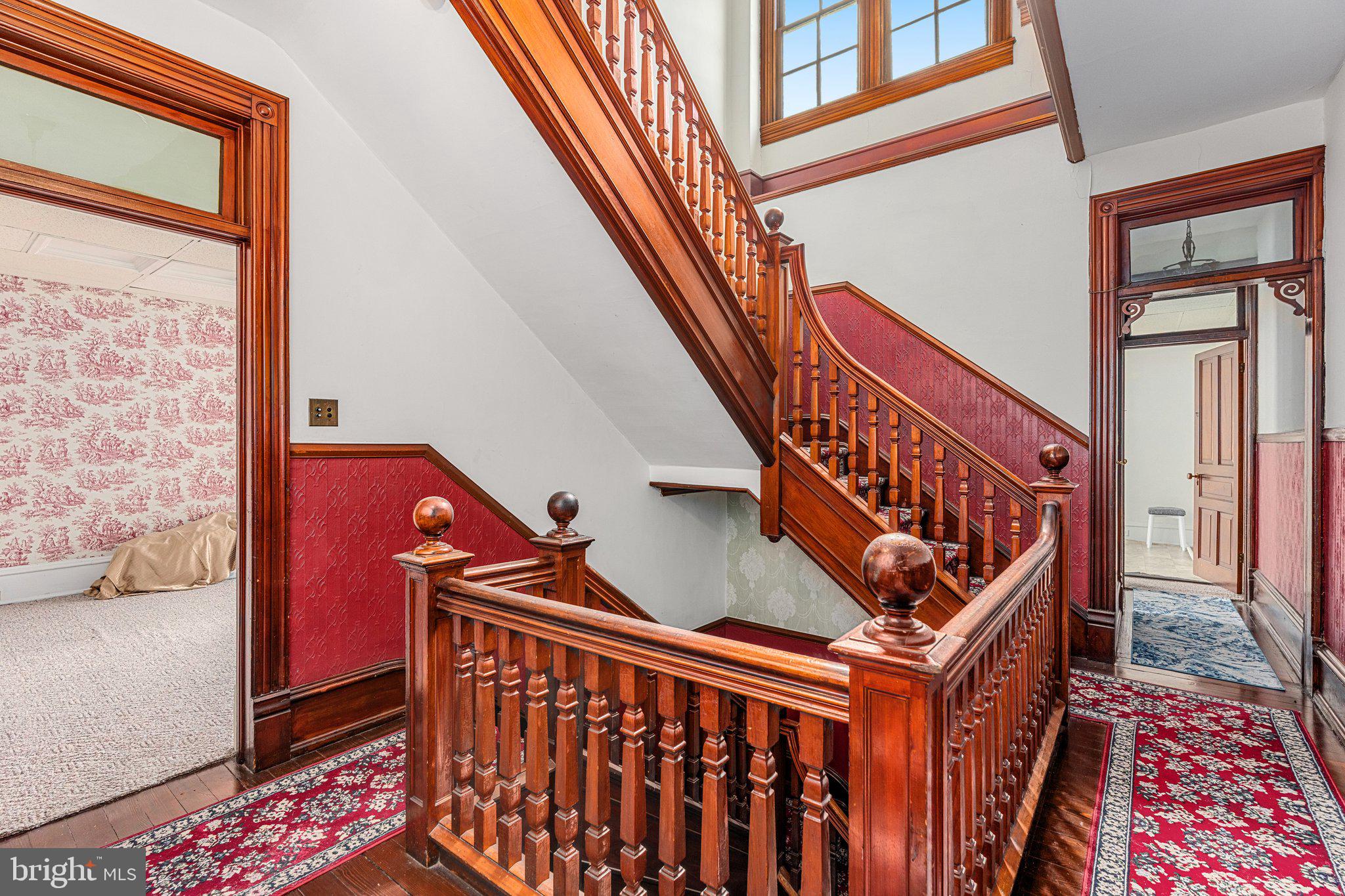 GARFIELD SQUARE - Residential