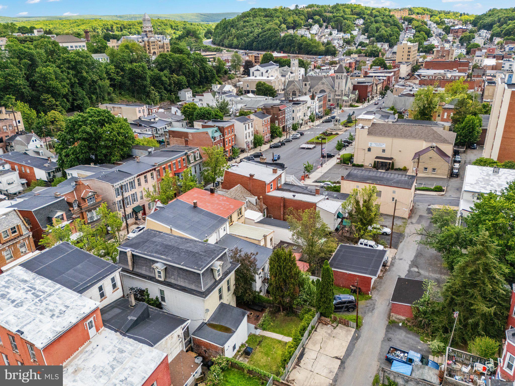 GARFIELD SQUARE - Residential