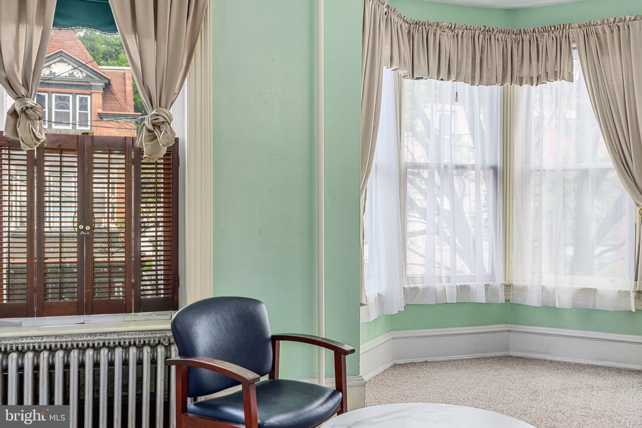 GARFIELD SQUARE - Residential