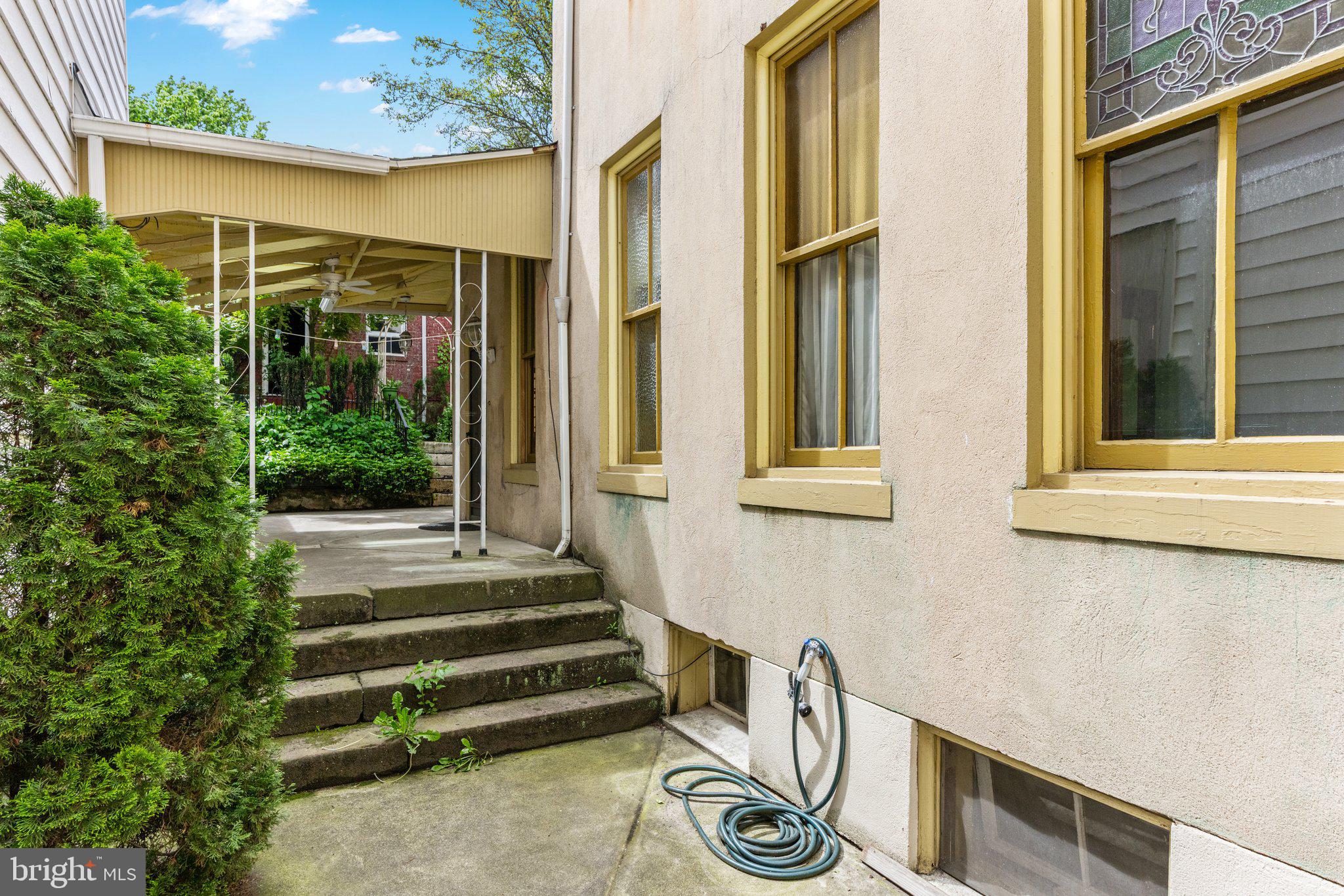 GARFIELD SQUARE - Residential