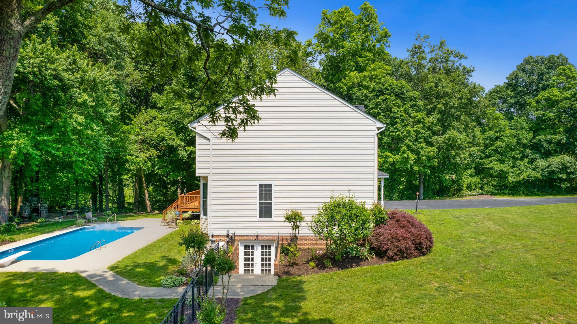 GRAYSTONE ESTATES - Residential