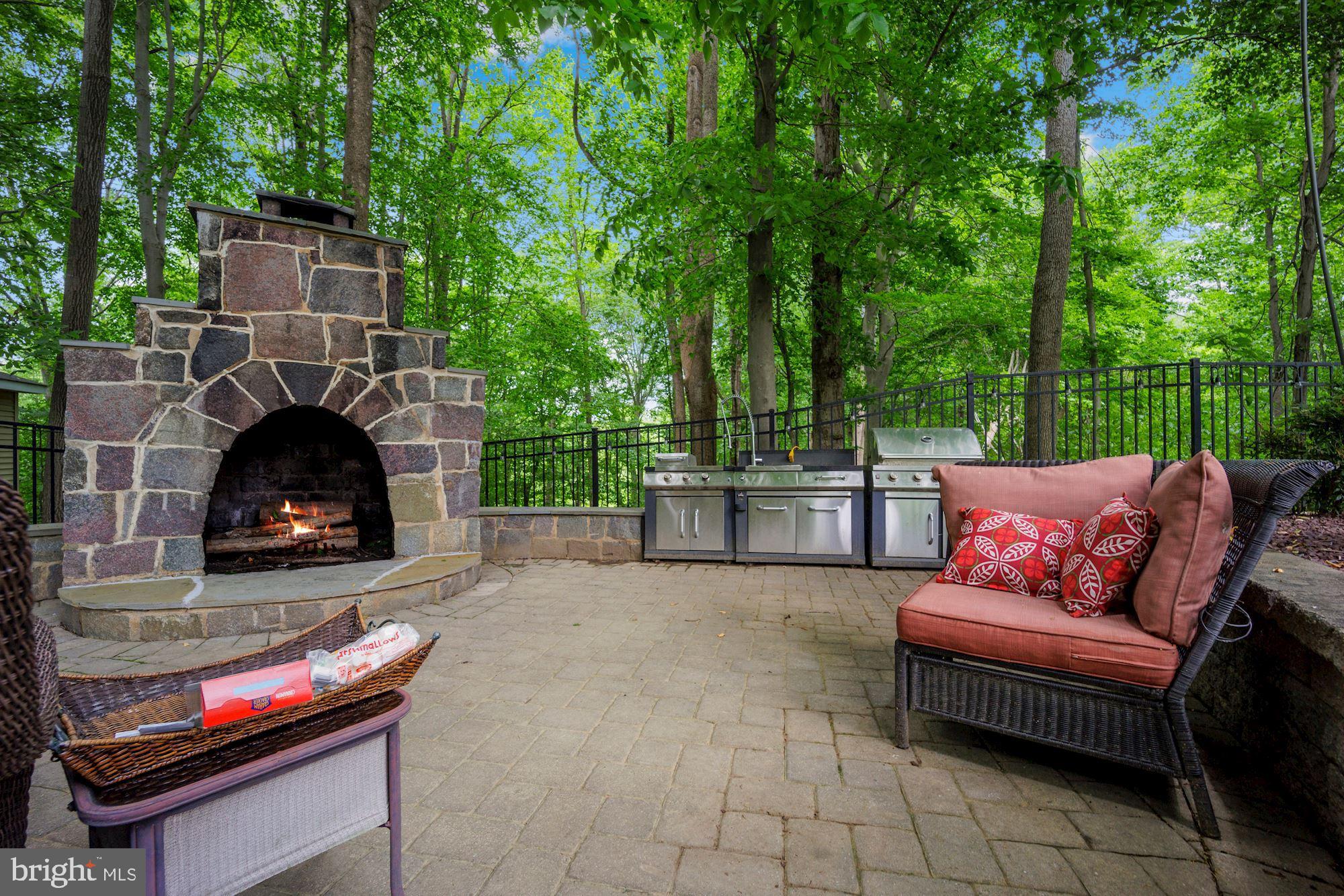 GRAYSTONE ESTATES - Residential