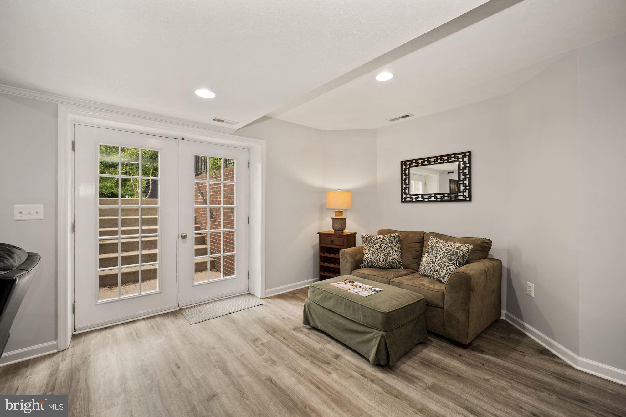 GRAYSTONE ESTATES - Residential