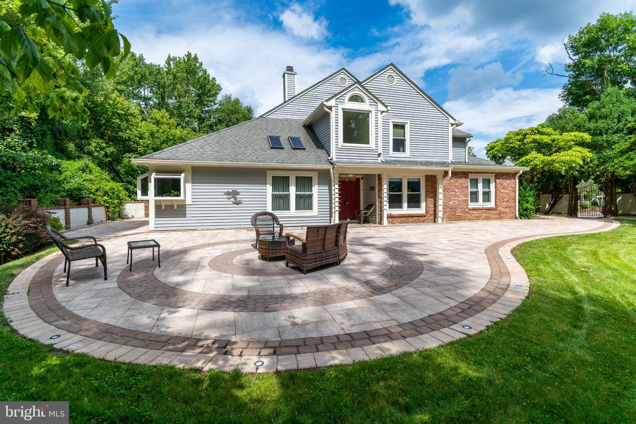 5 NOTTINGHAM CIRCLE